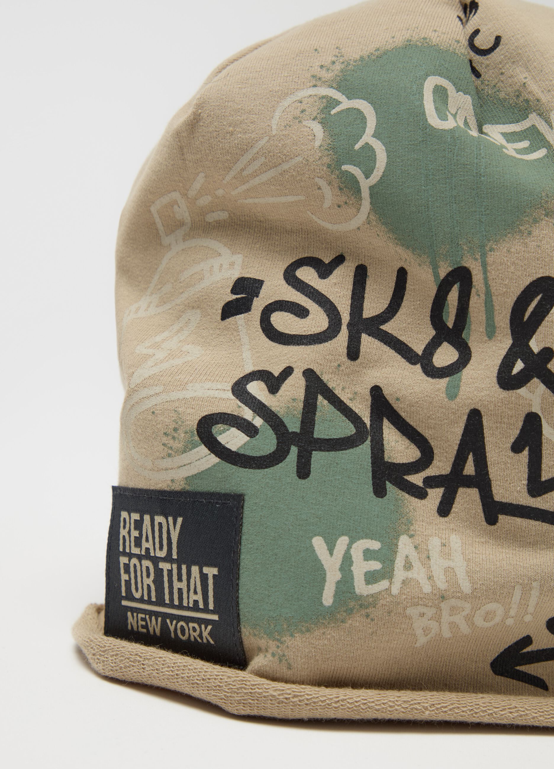 French terry hat with lettering print