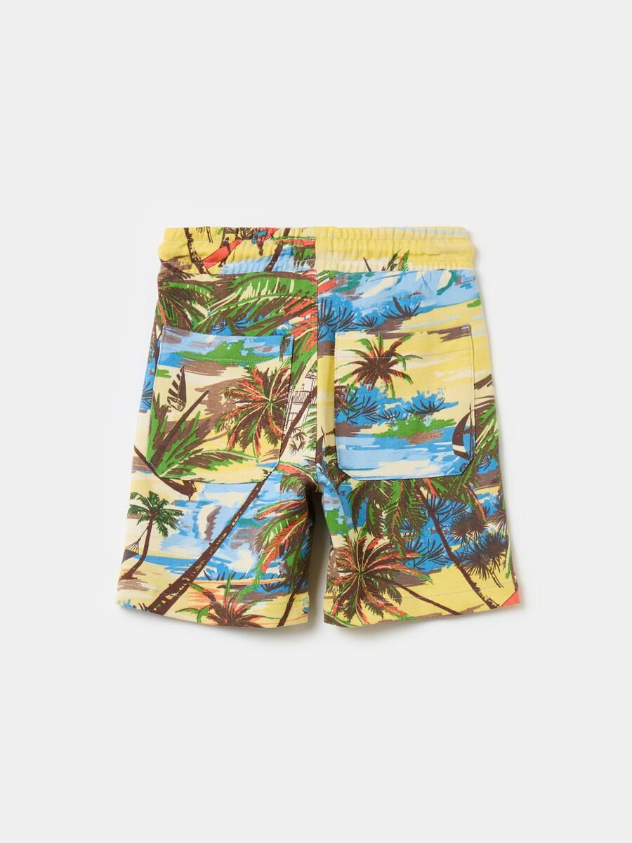 Fleece Bermuda shorts with drawstring and print_3