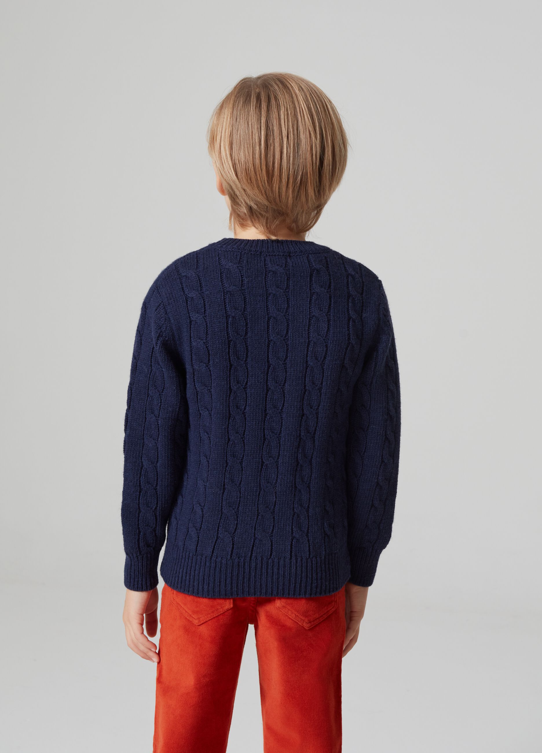 Pullover with cable-knit design