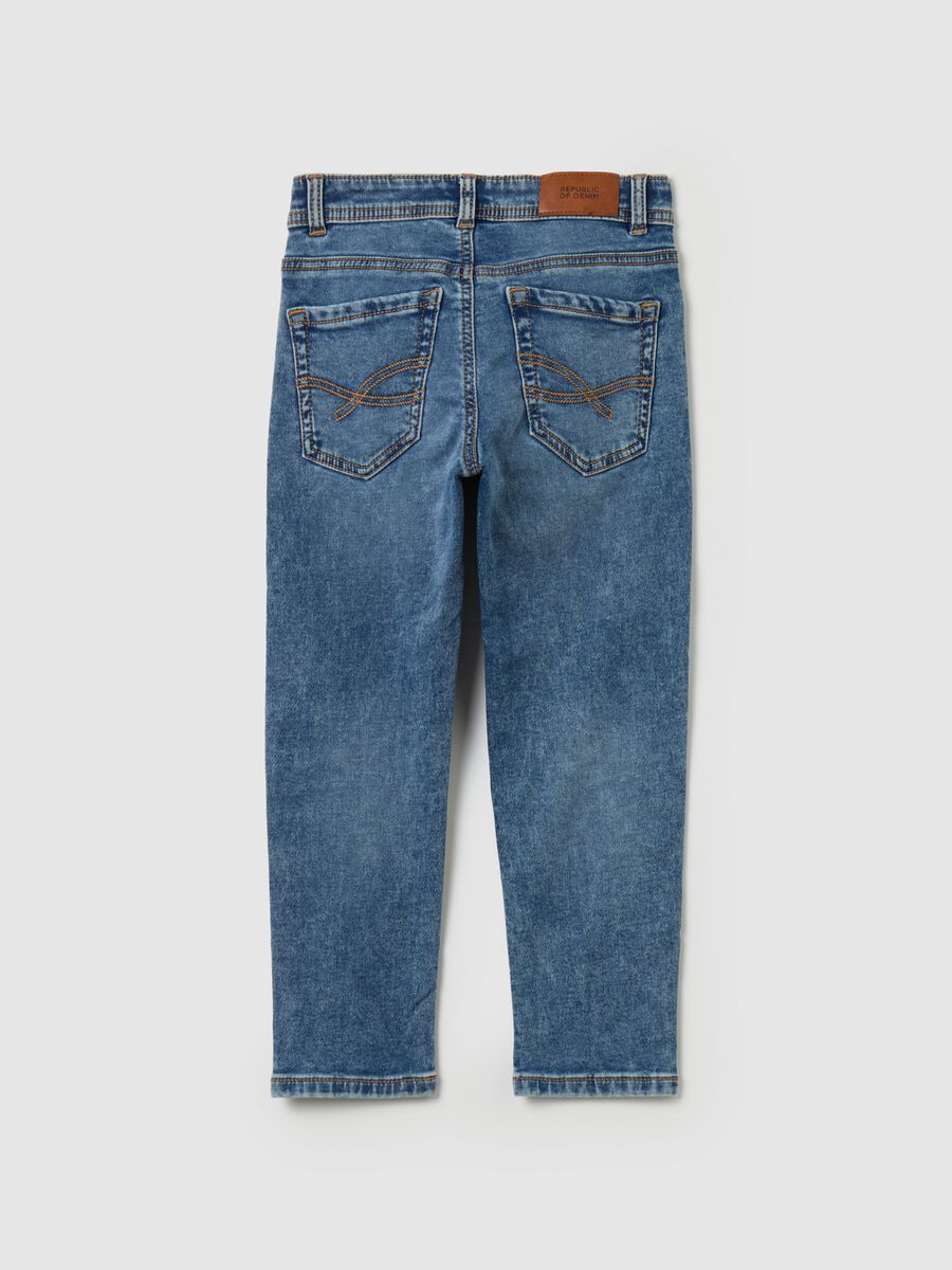 Slim-fit jeans with five pockets_1