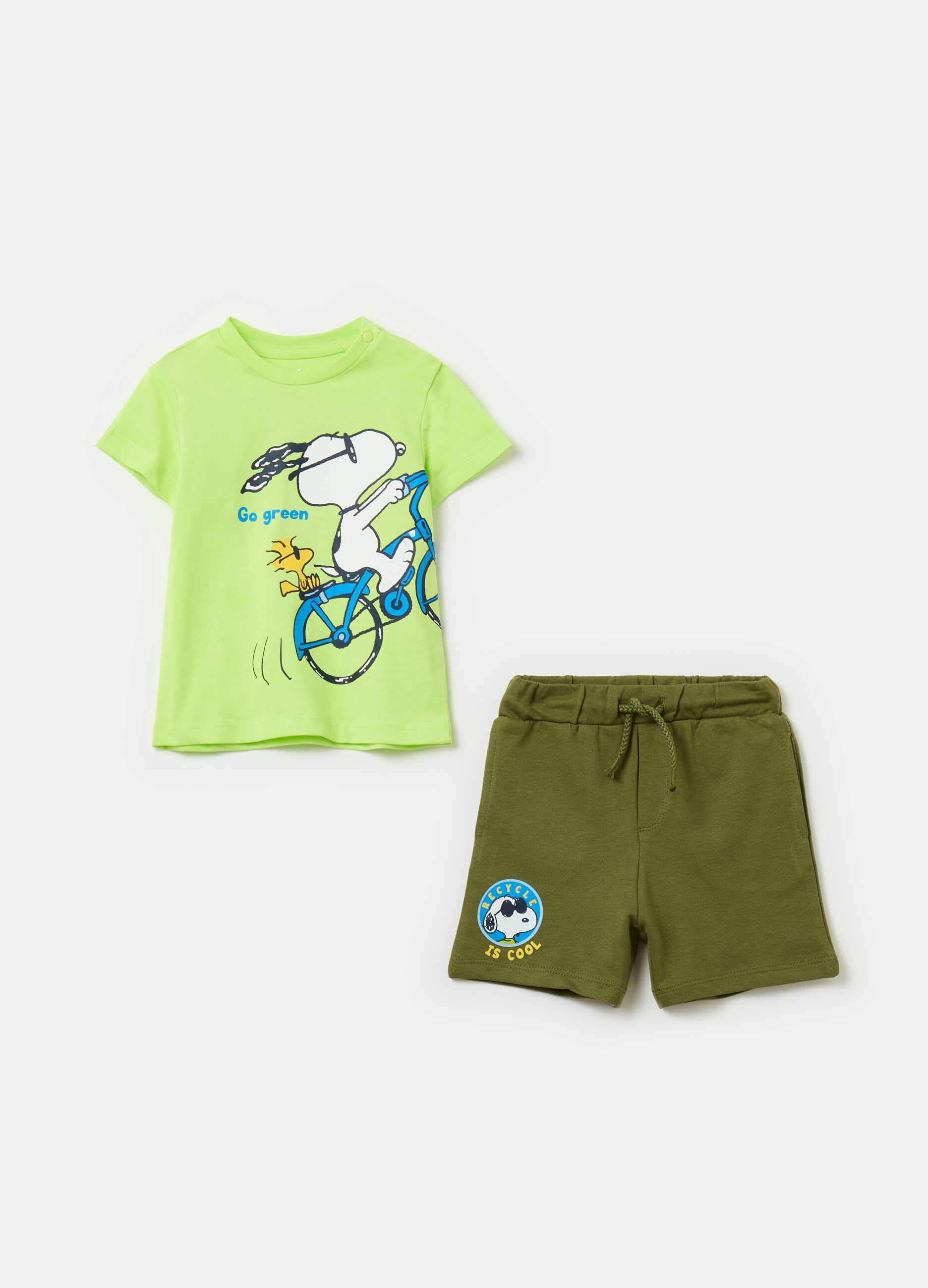 Jogging set with Snoopy and Woodstock print