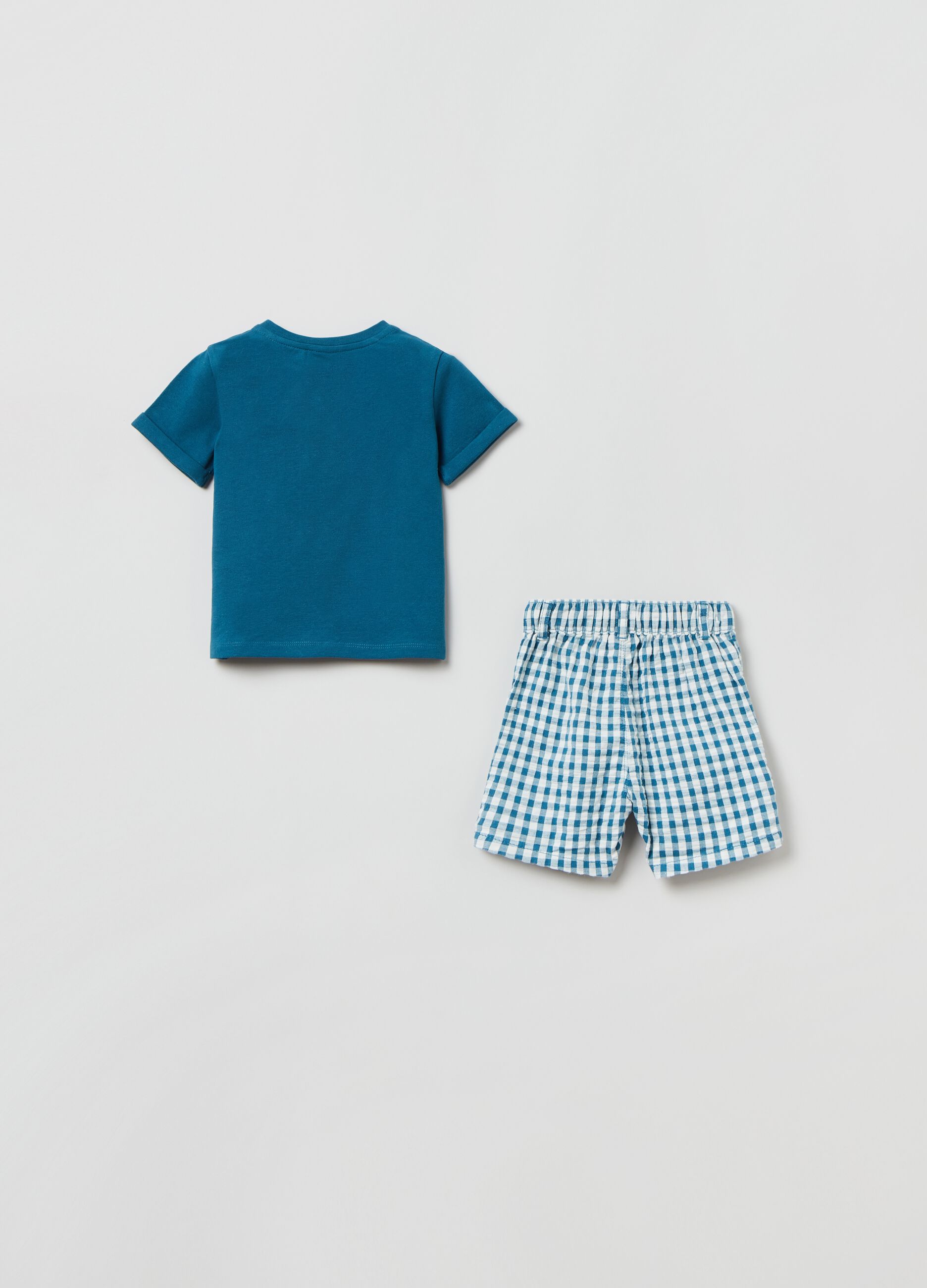Piquet T-shirt and embossed cotton shorts set