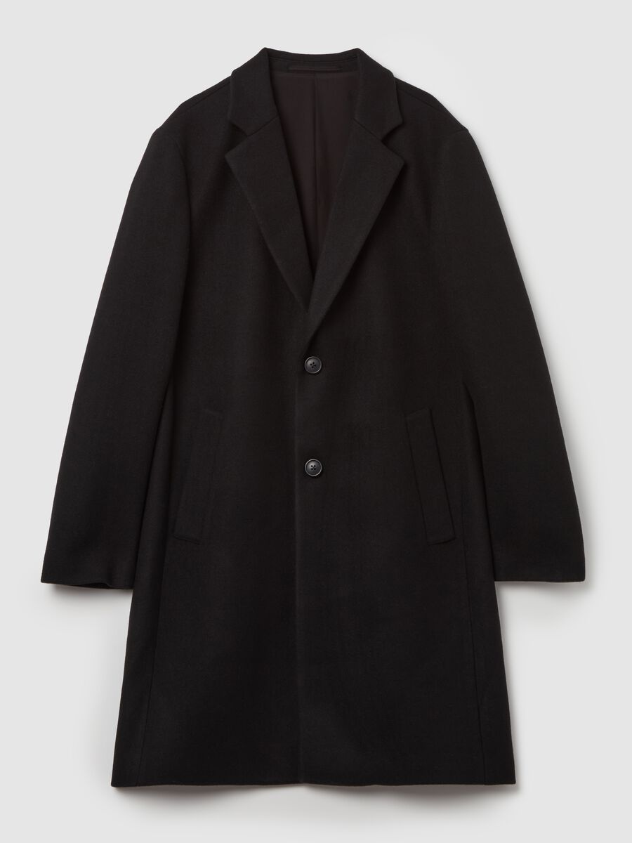 Long single-breasted solid colour coat_0