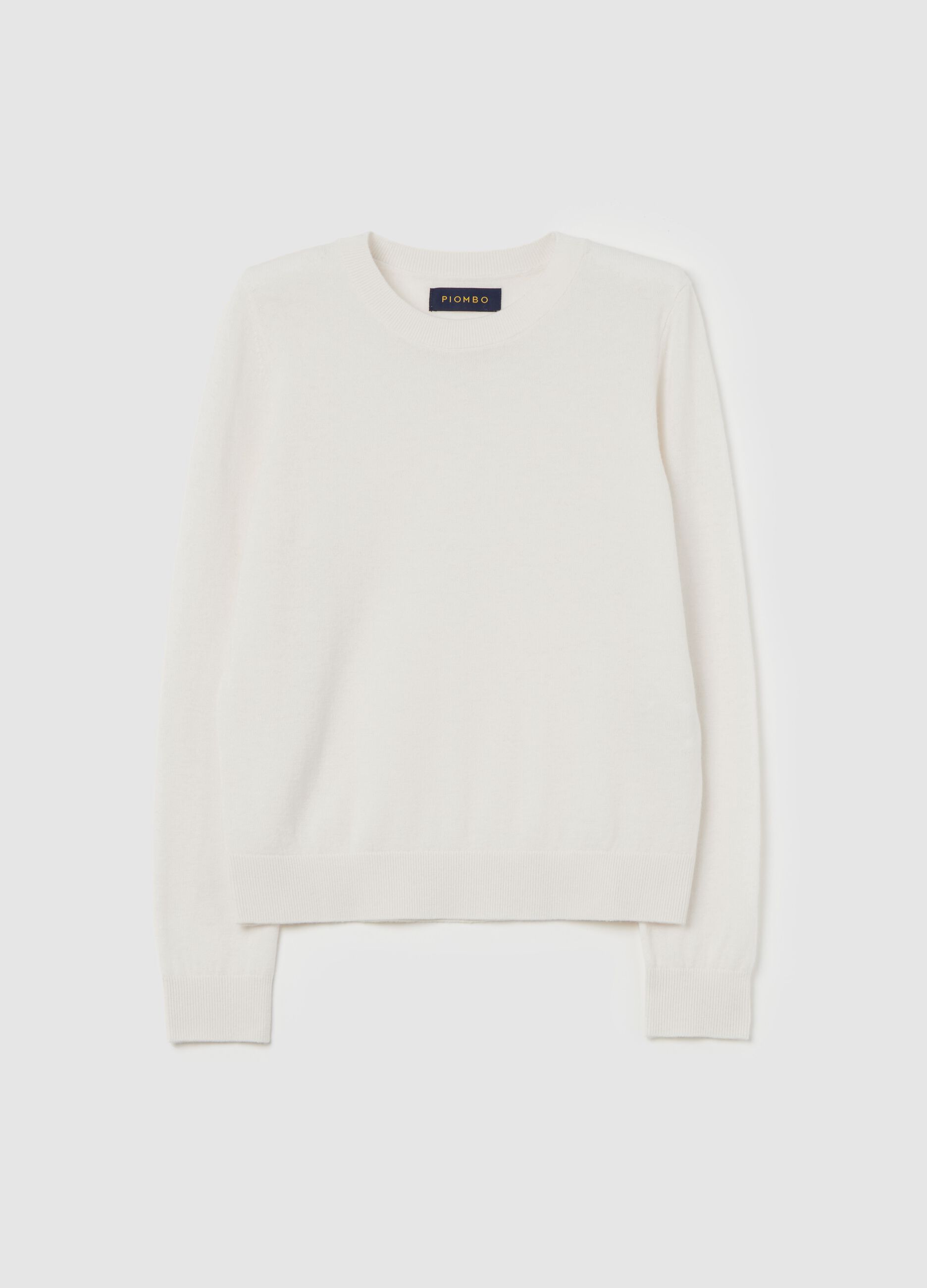 Wool pullover with round neck