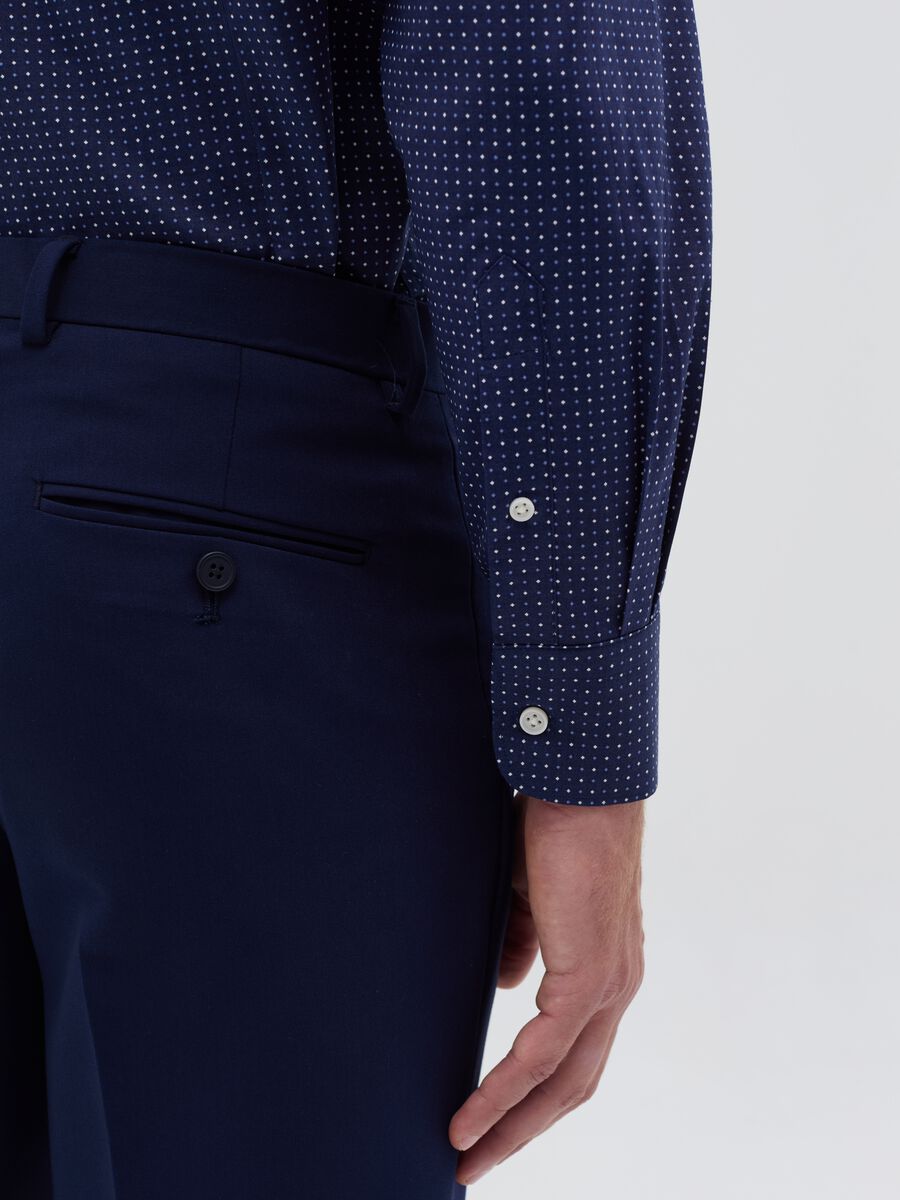 Slim-fit shirt with micro polka dots_3