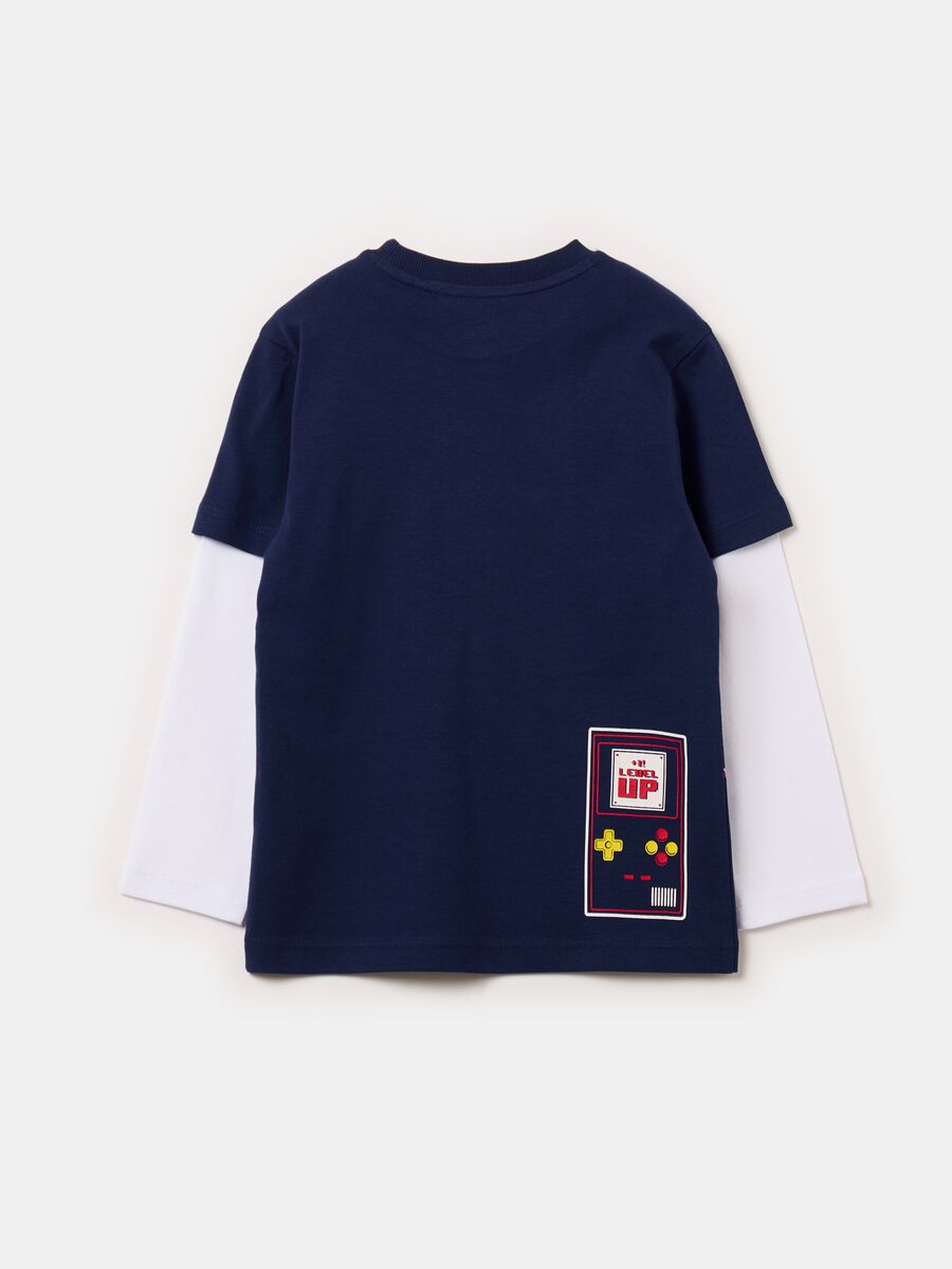 T-shirt with layered-effect sleeves and print_1