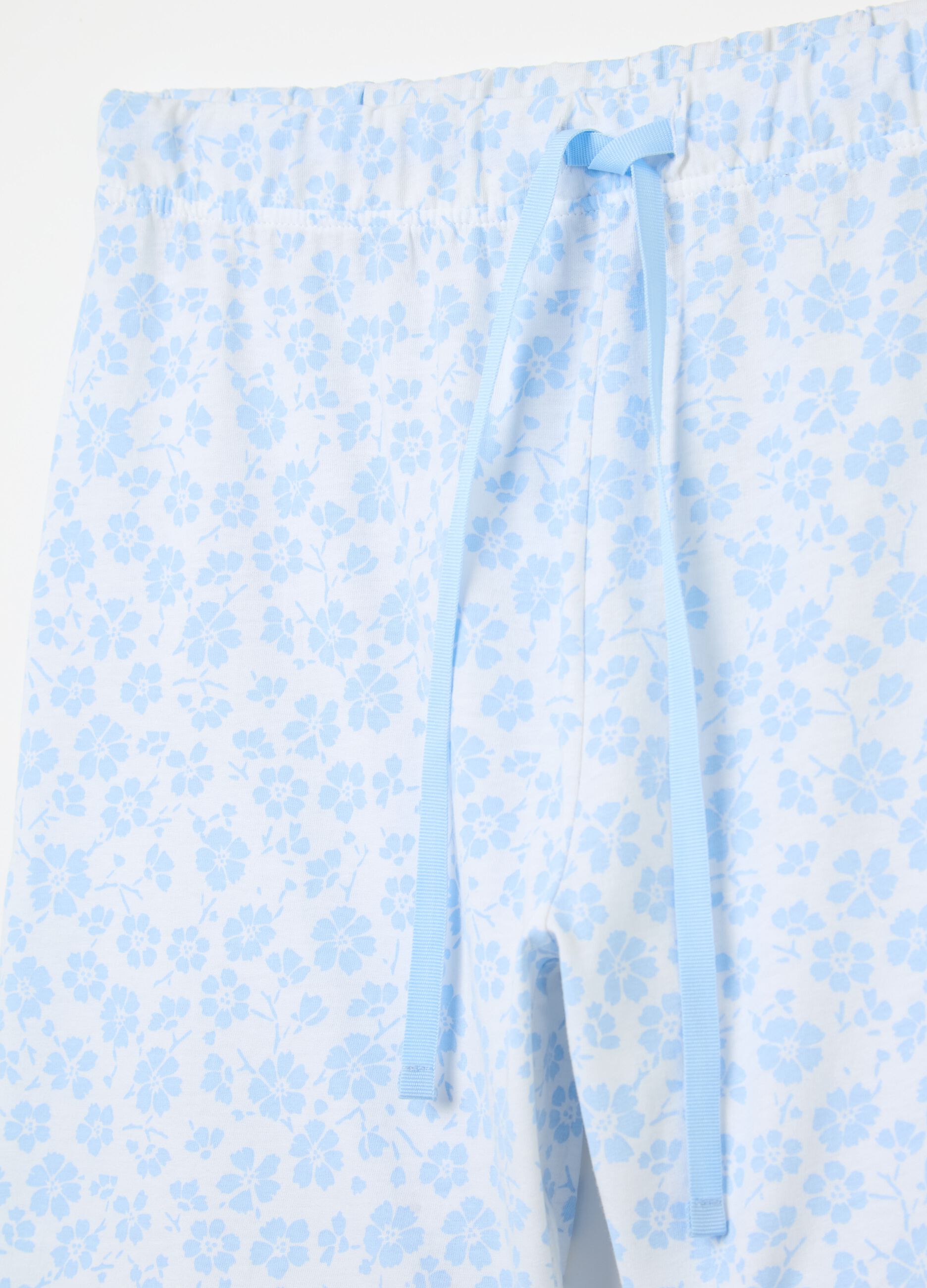 Pyjama trousers with small flowers print