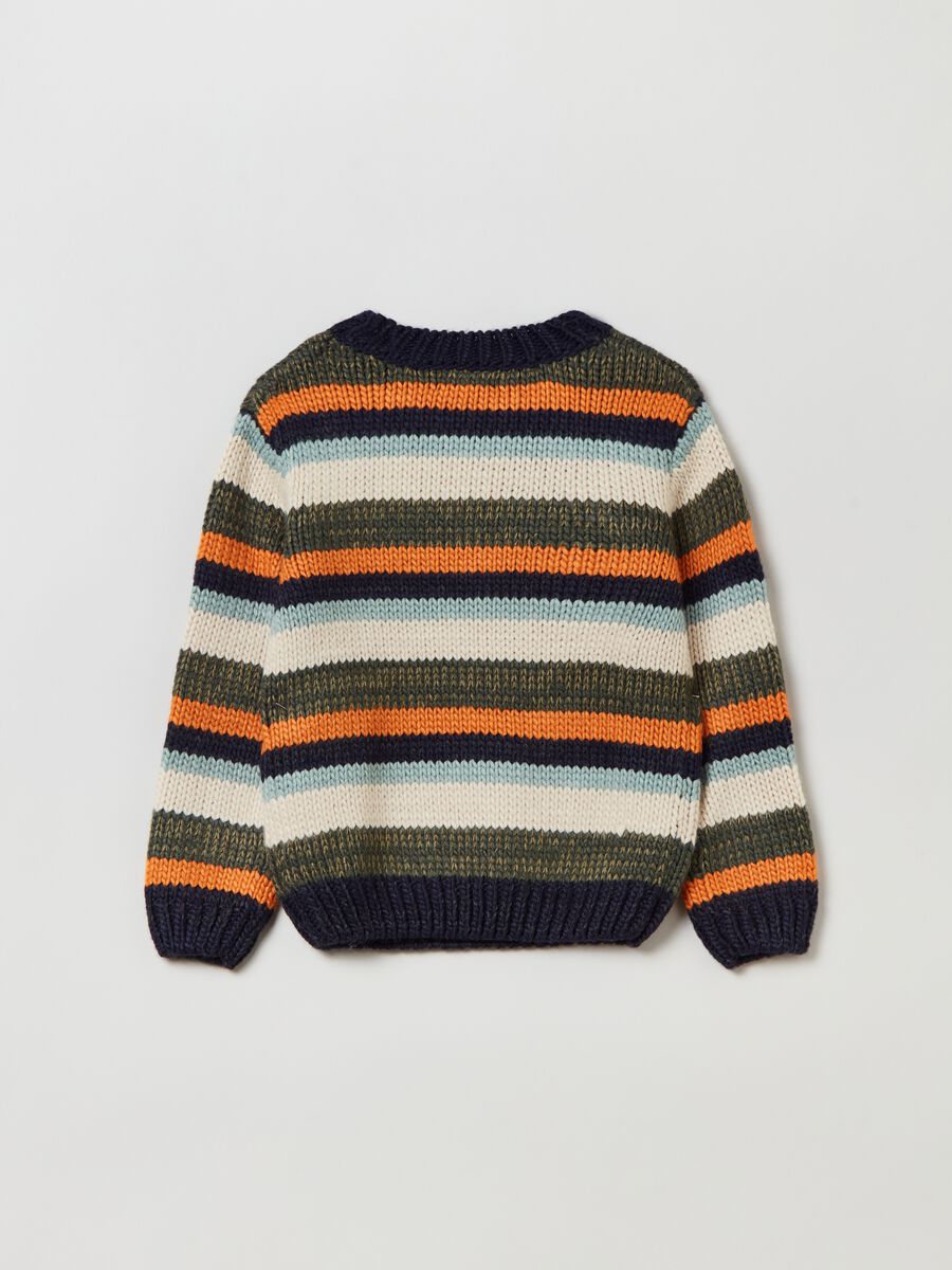 Knitted pullover with striped design_1