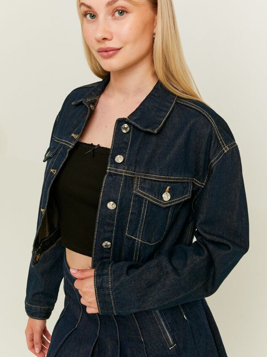 Short jacket in rinsed denim_1