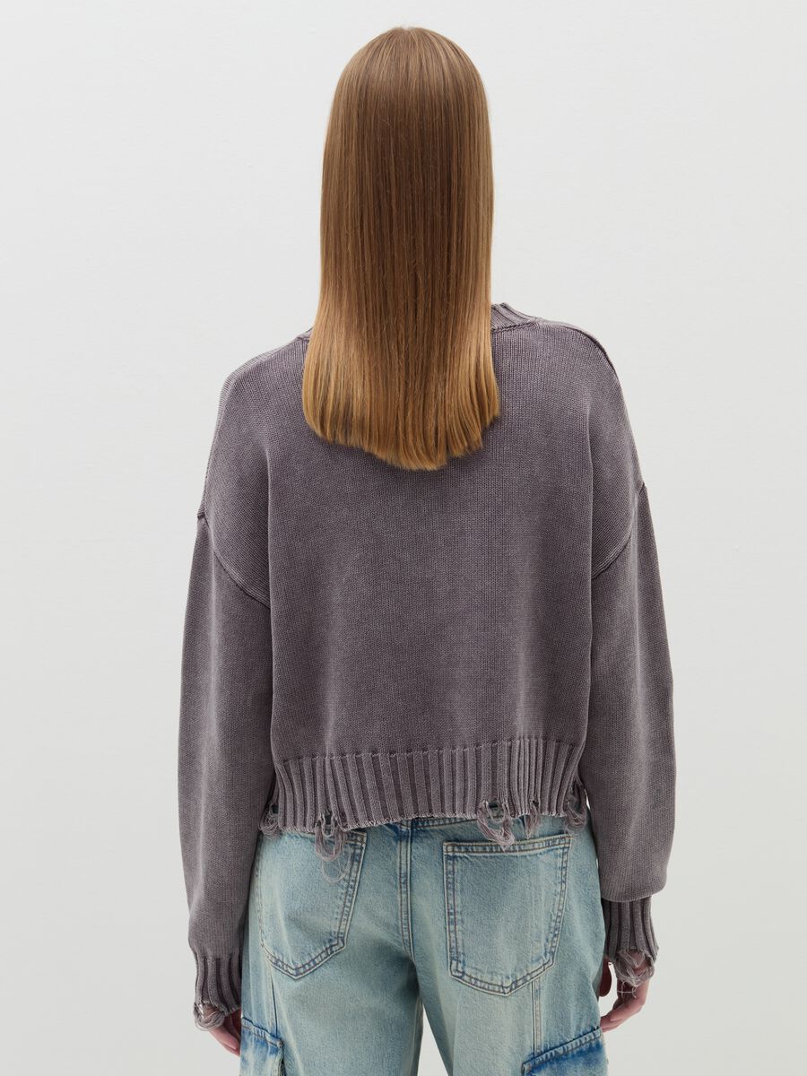 Vintage-effect oversized pullover with abrasions_2