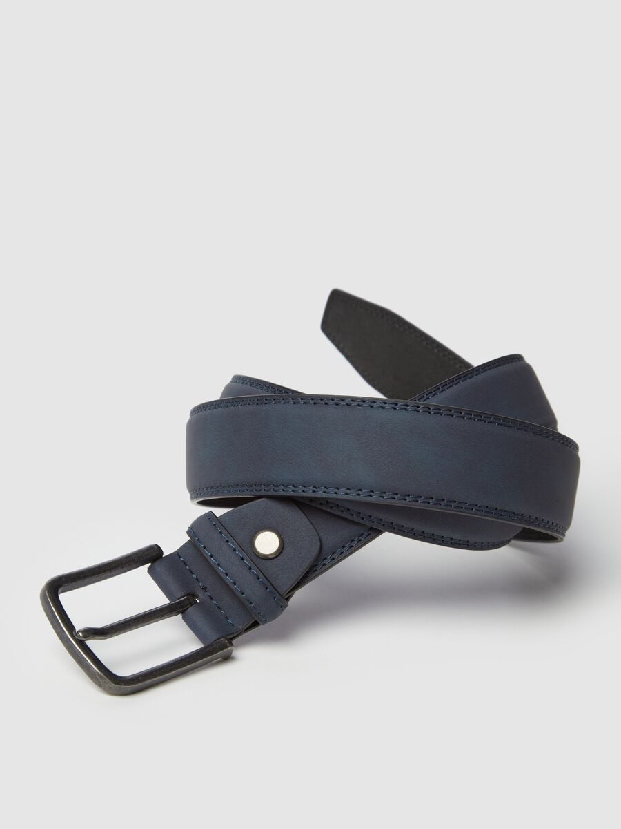 Belt with metal buckle_2