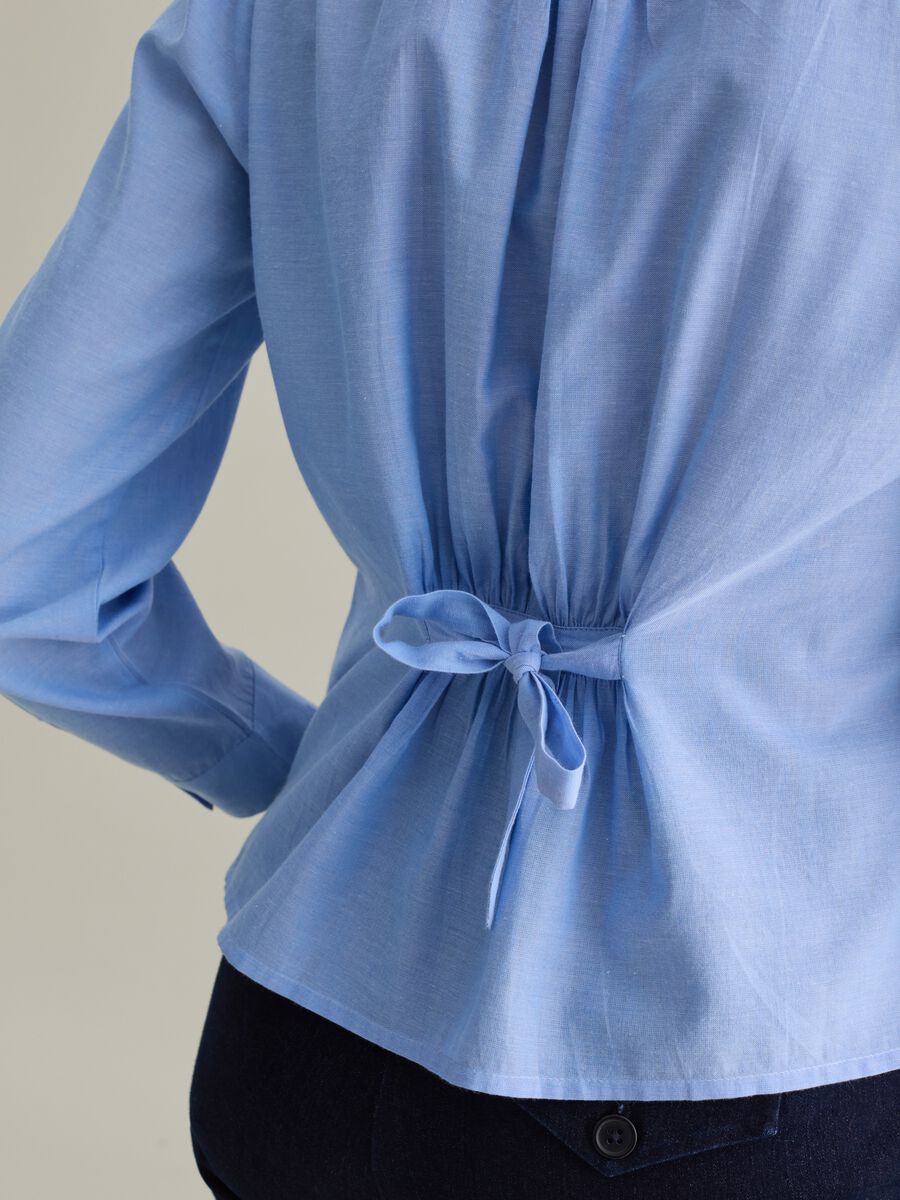 Shirt with pleated detail_5