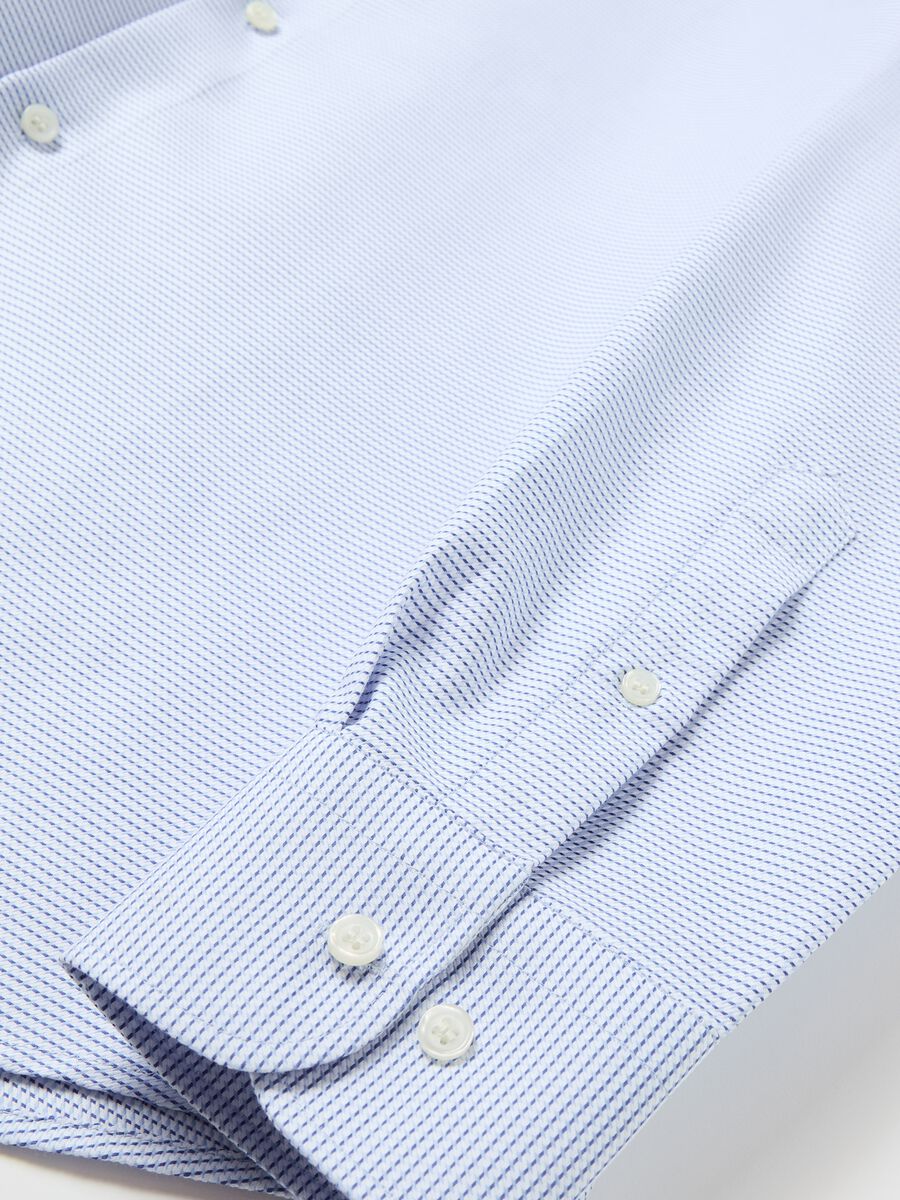 Regular-fit easy-iron shirt with micro pattern_5