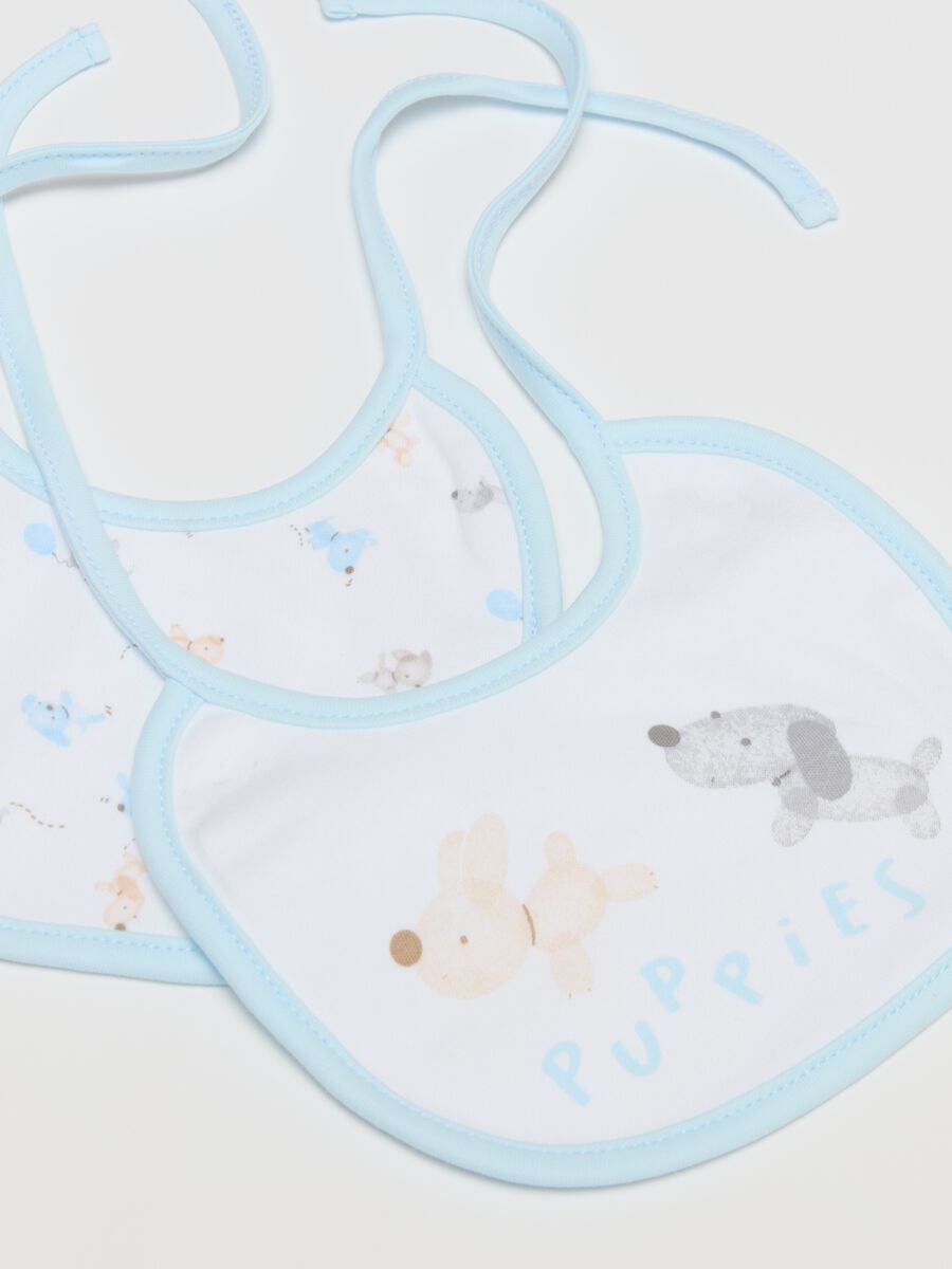 Two-pack bibs with puppies print_3