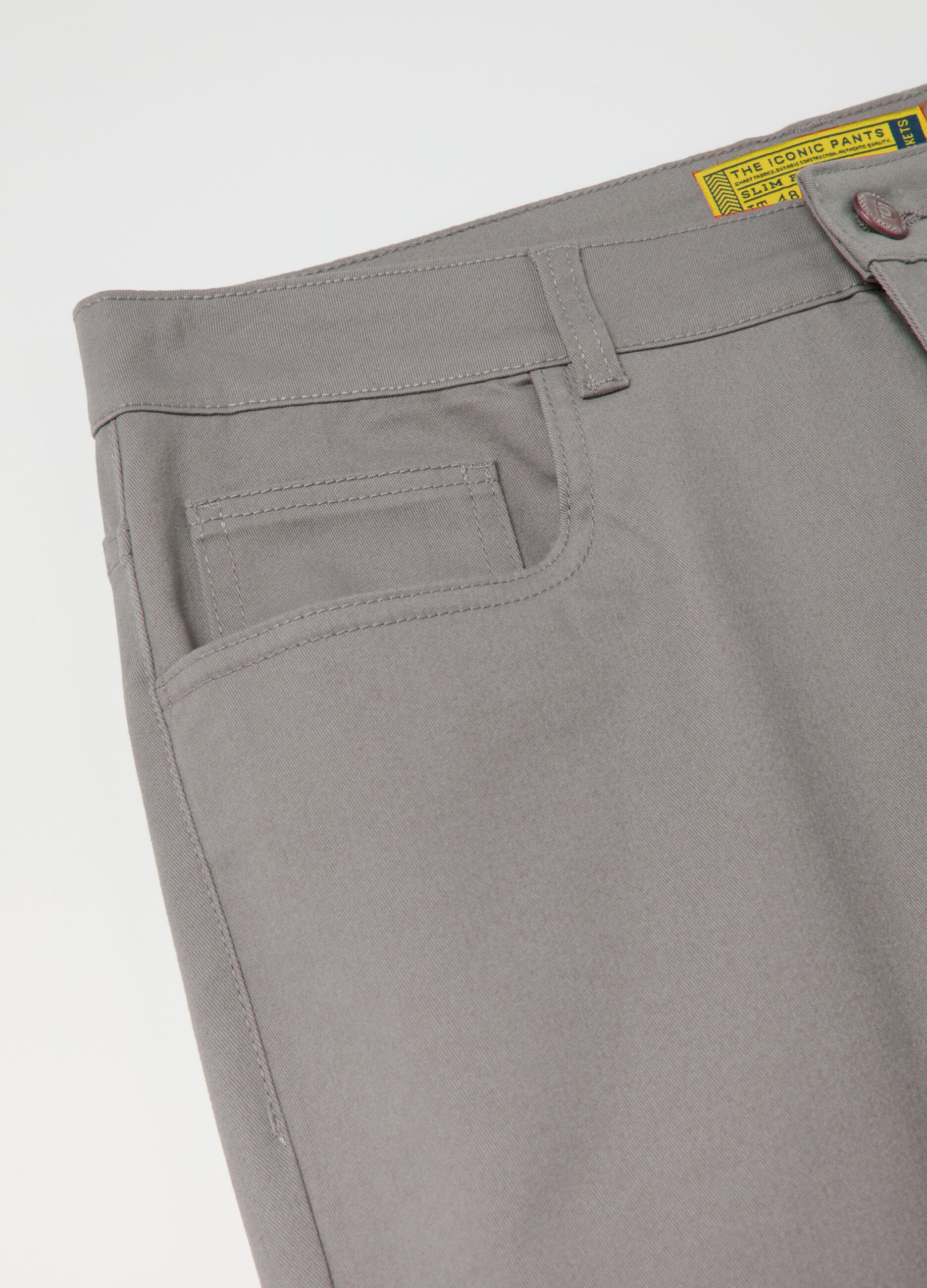 Slim-fit twill trousers with five pockets