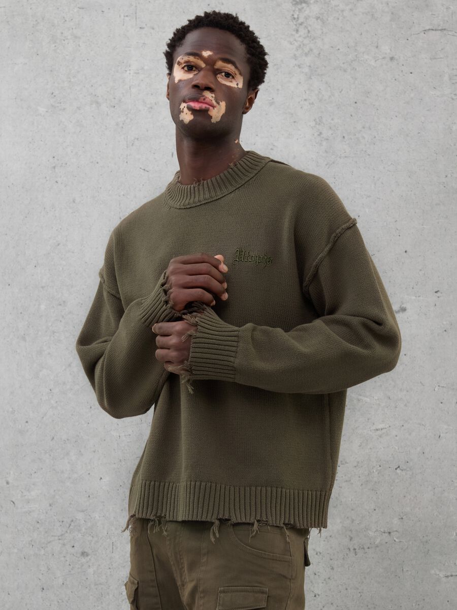 Crewneck Distressed Pullover Military Green_0