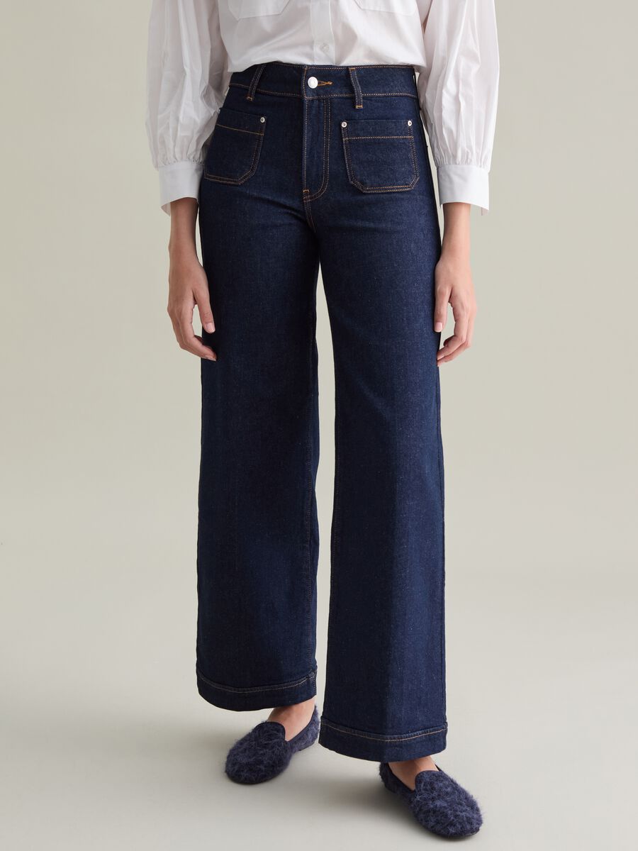 Wide-leg jeans with pockets_1