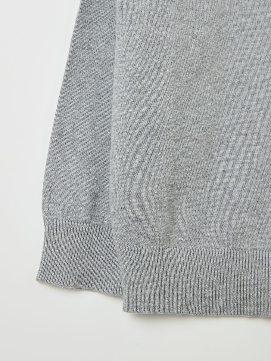 Cotton pullover with round neck_3