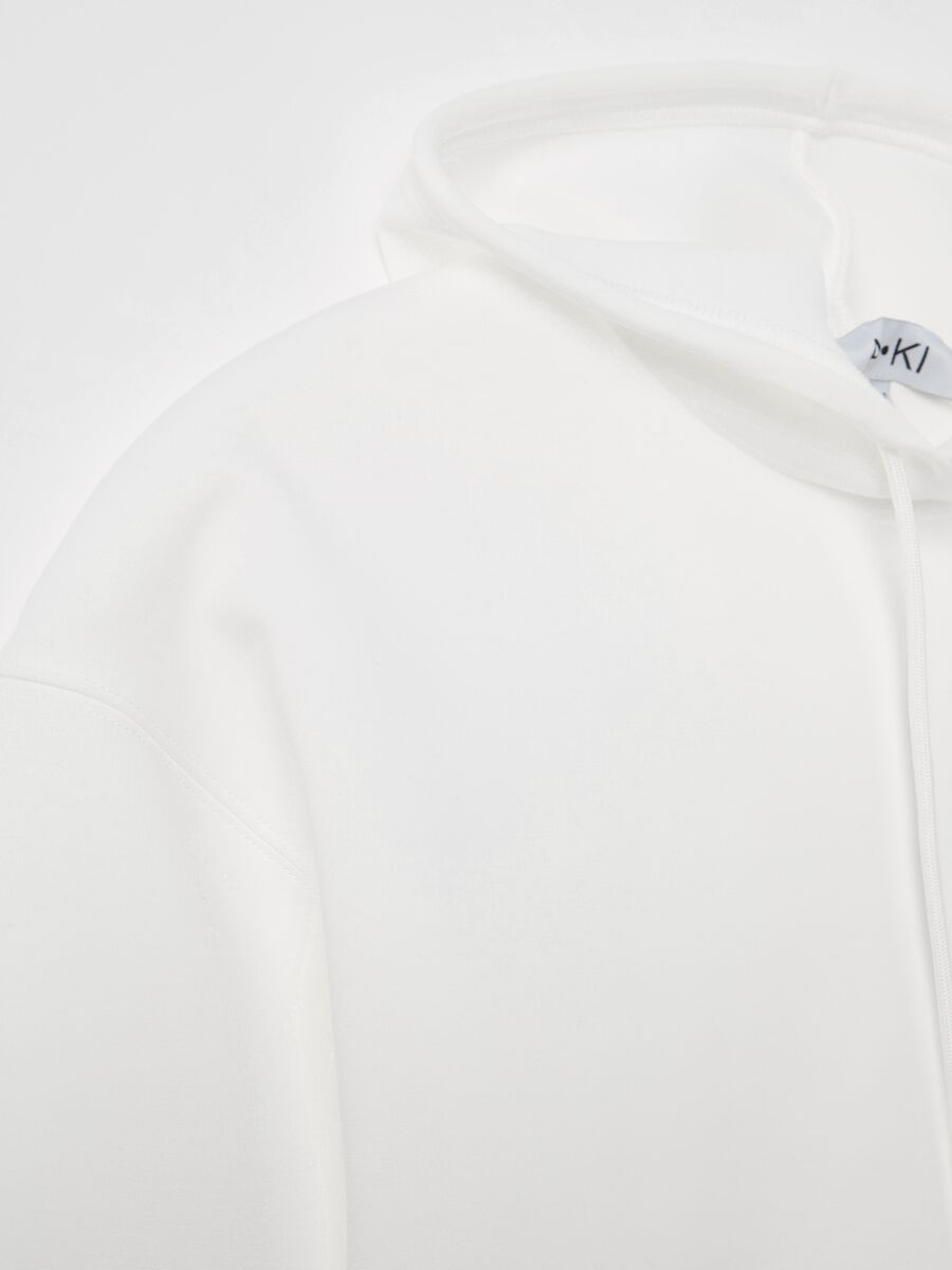 AI•KI crop sweatshirt with hood_5