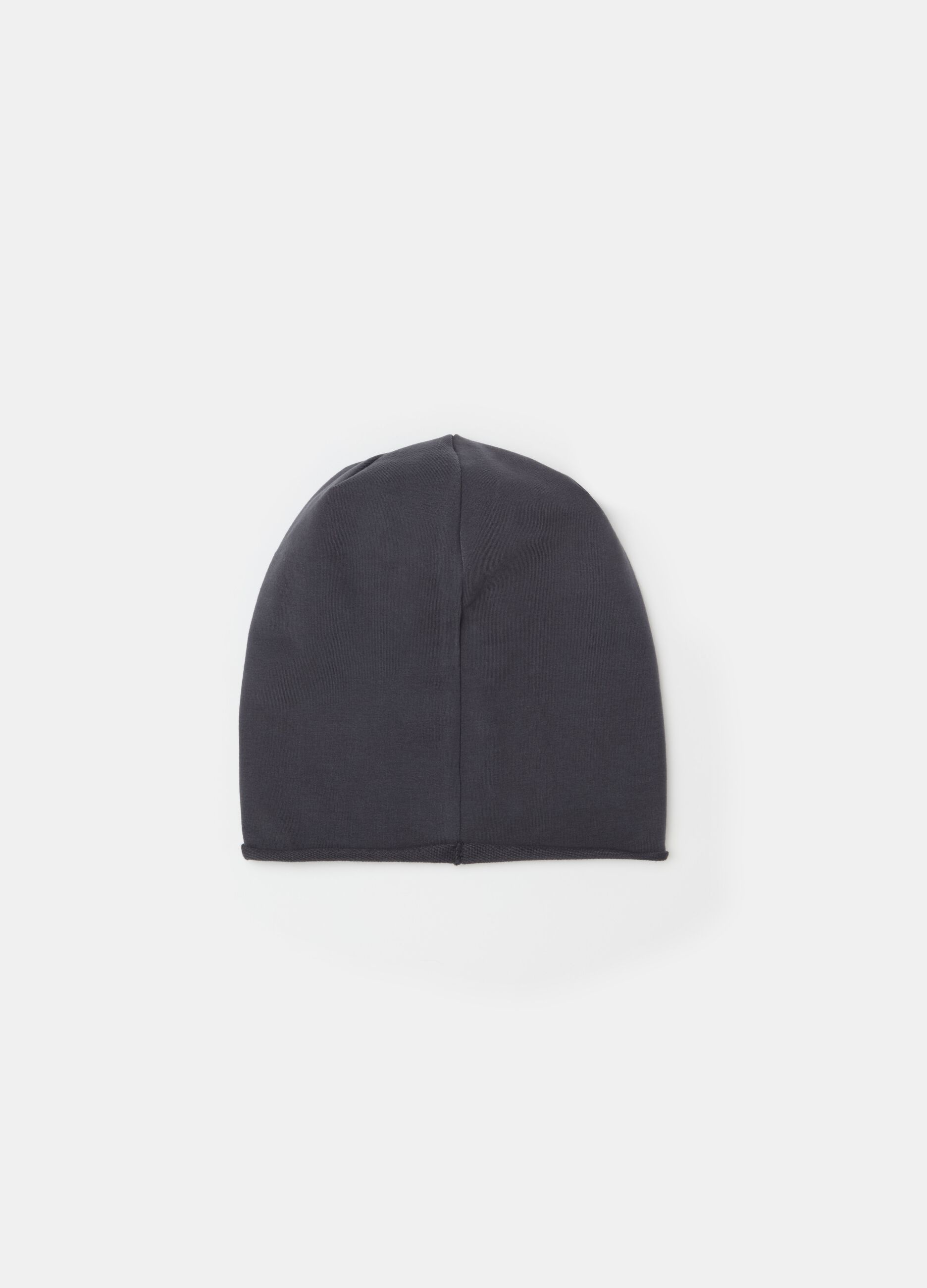 Solid colour hat in French terry