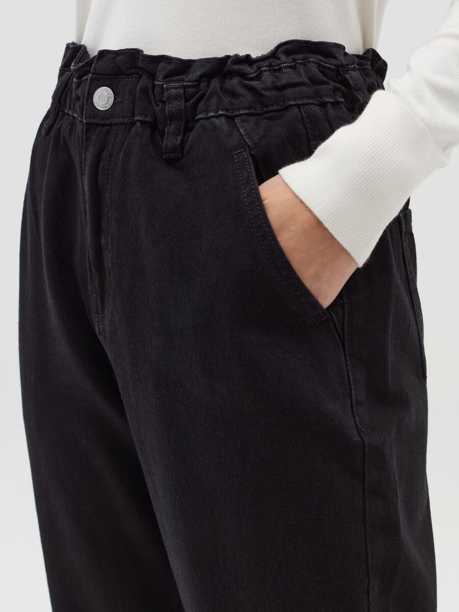 Paper bag jeans with pockets_3