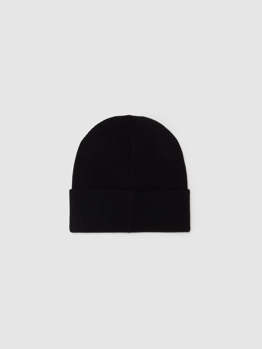 Essential ribbed hat with fold_1