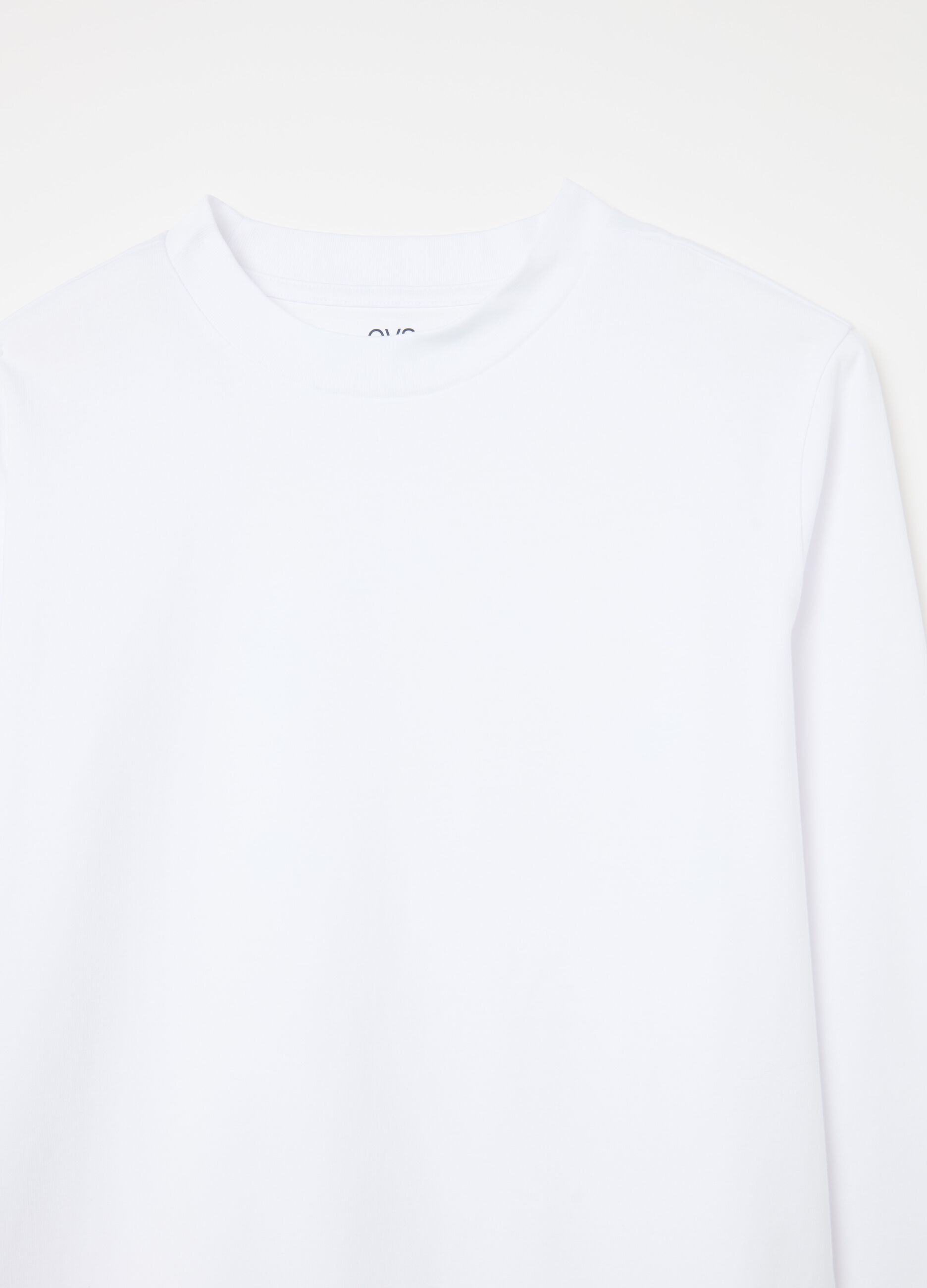 Essential T-shirt with long sleeves