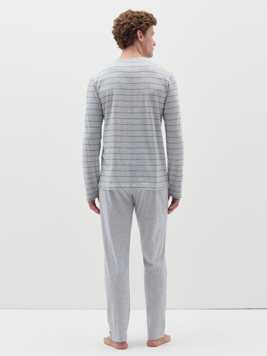 Long pyjamas with striped top_2