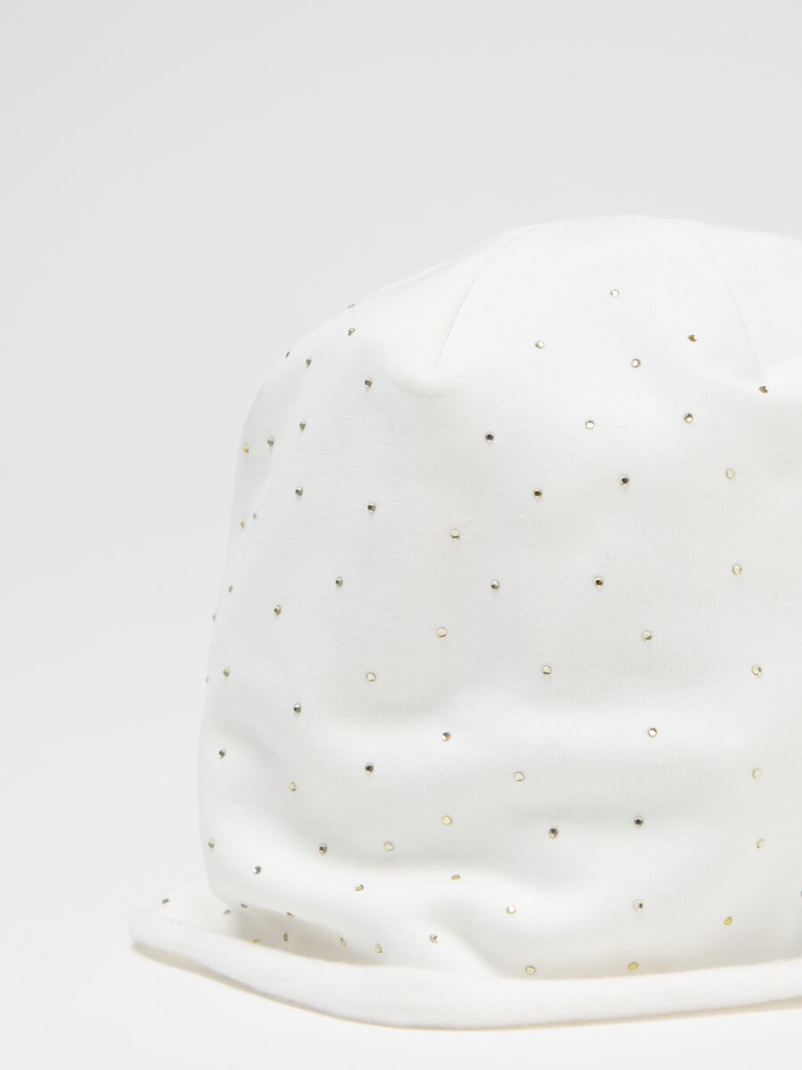 Organic cotton fleece hat with diamantés_2