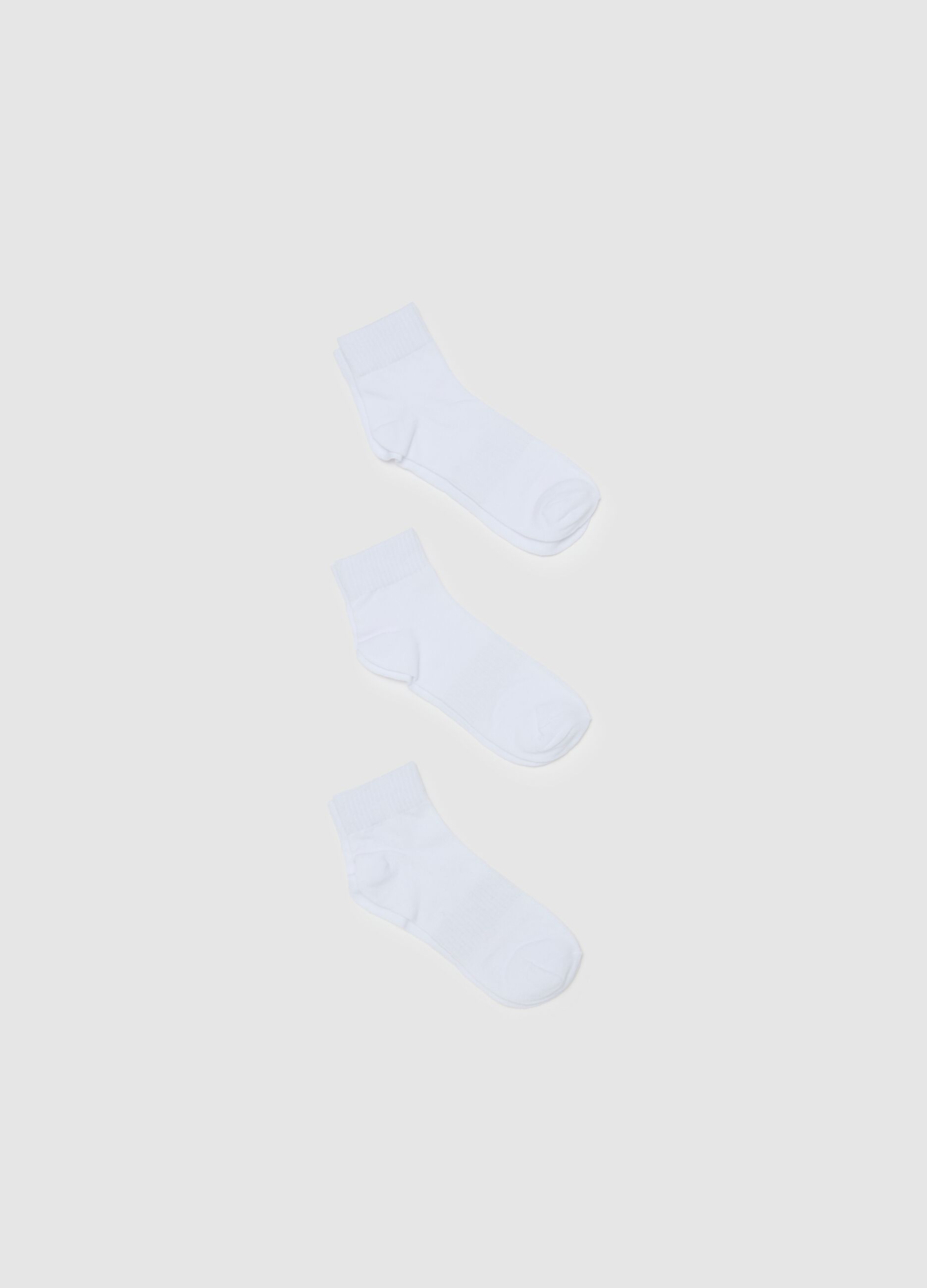 Three-pair pack short stretch socks