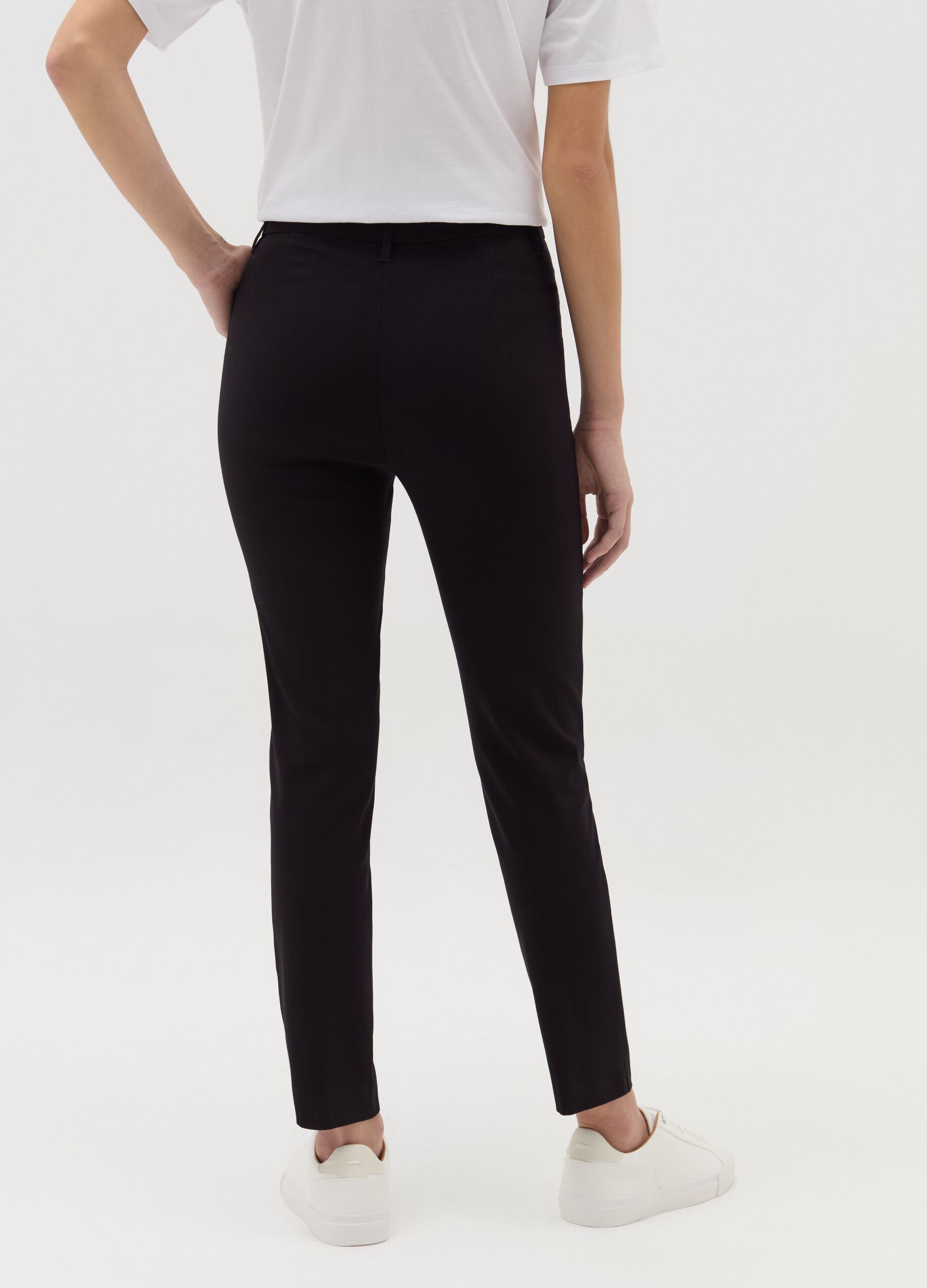 Pantaloni chino stretch