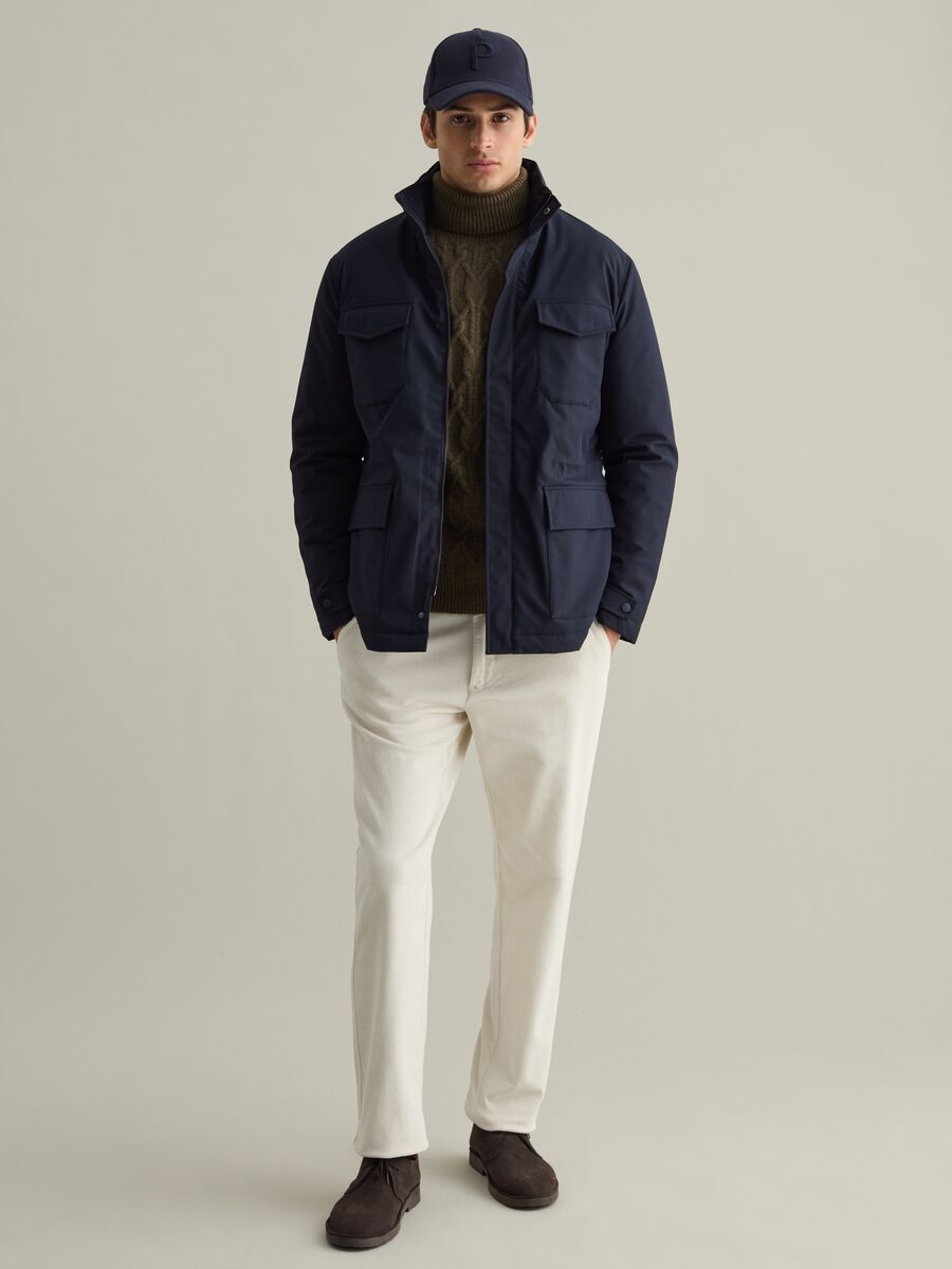 Short jacket with high neck_0