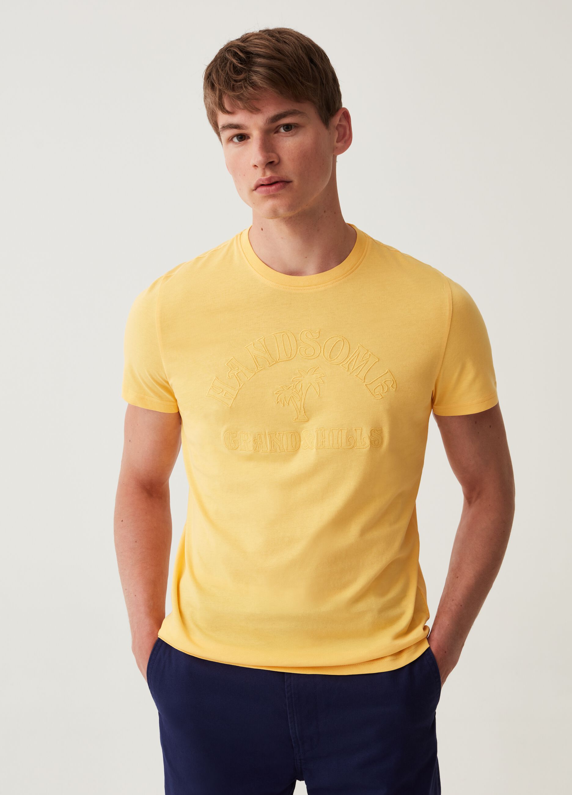 Cotton T-shirt with Grand&Hills embroidery