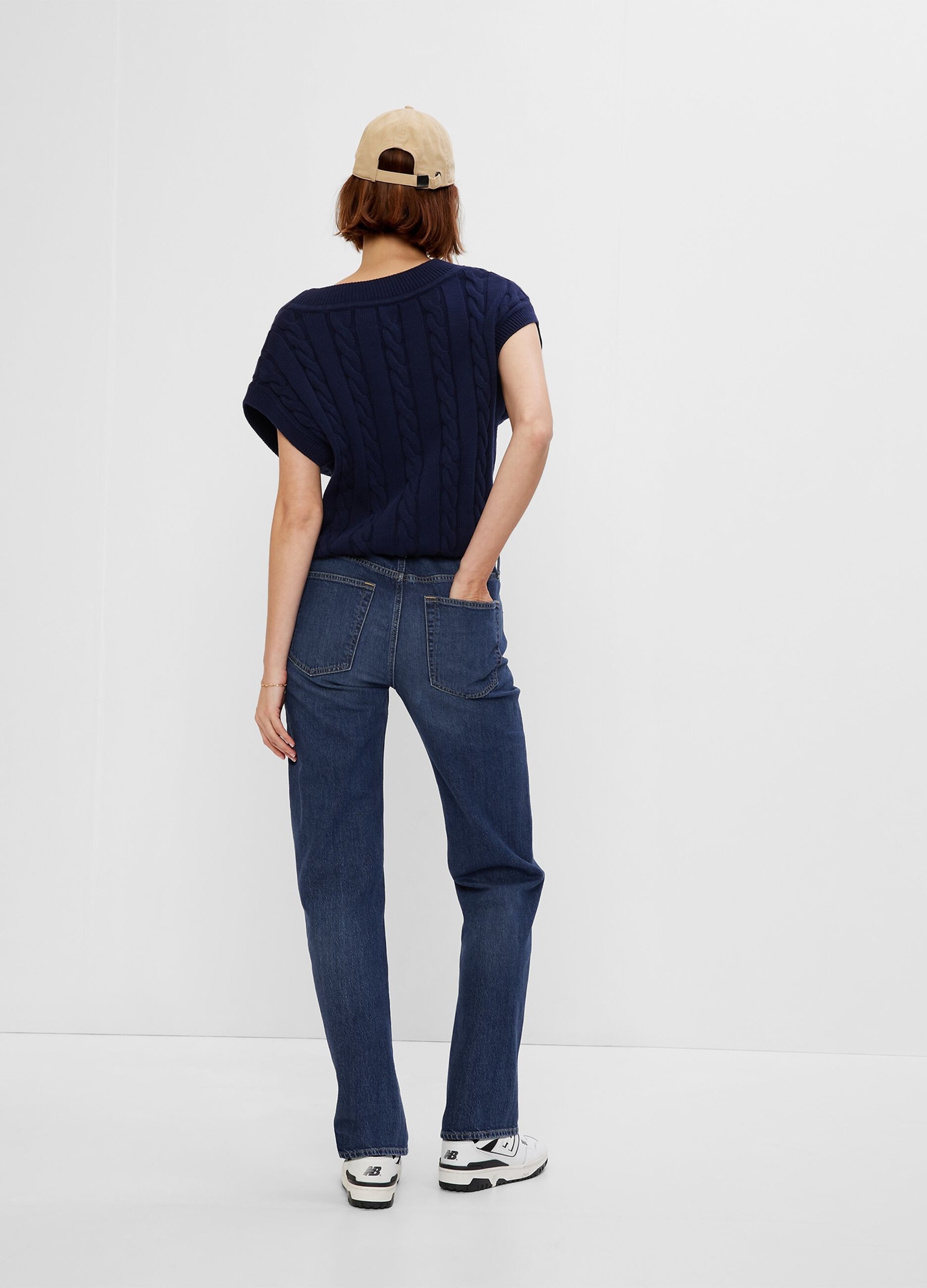 Loose-fit jeans with five pockets