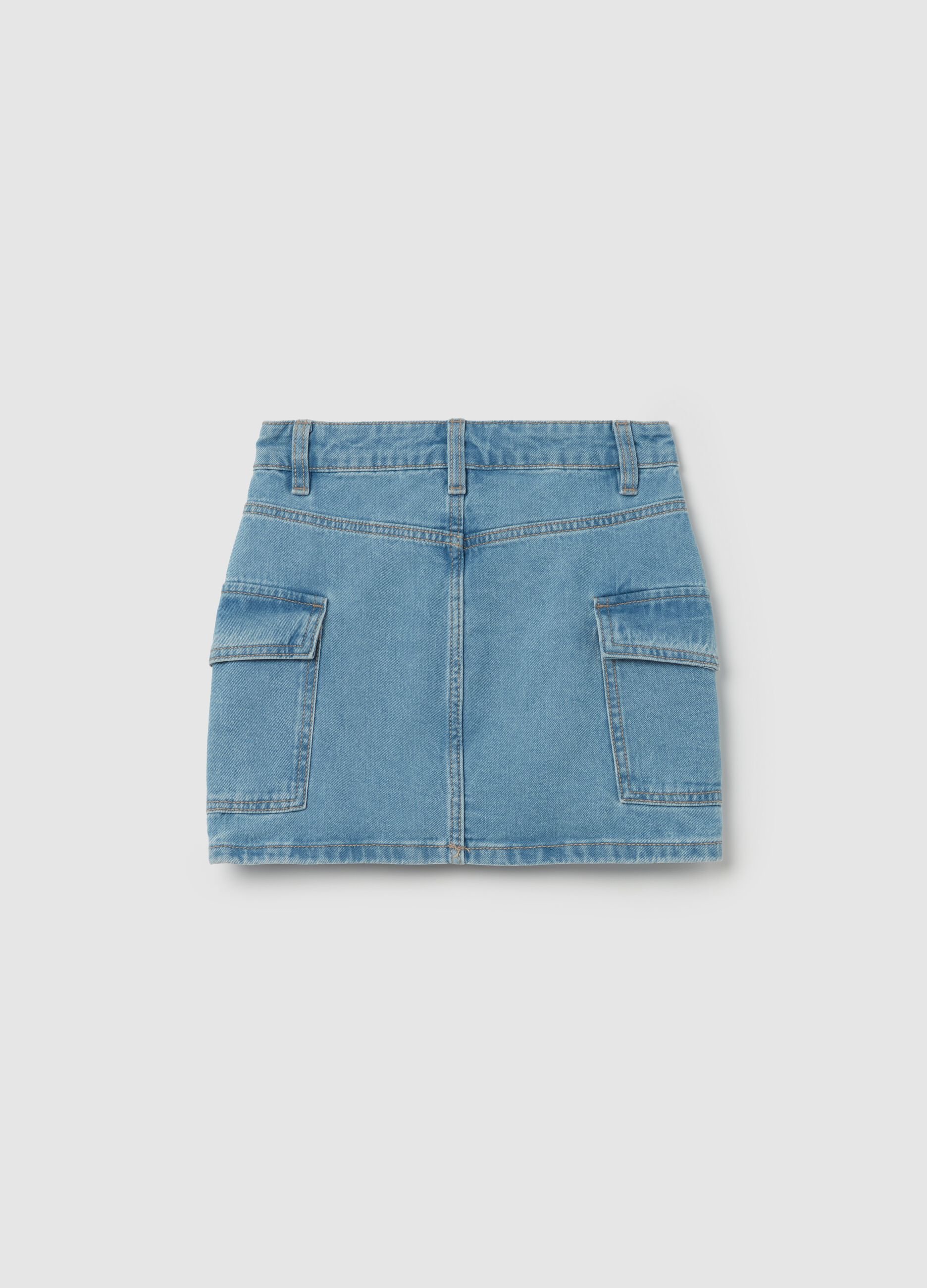 Denim miniskirt with pockets