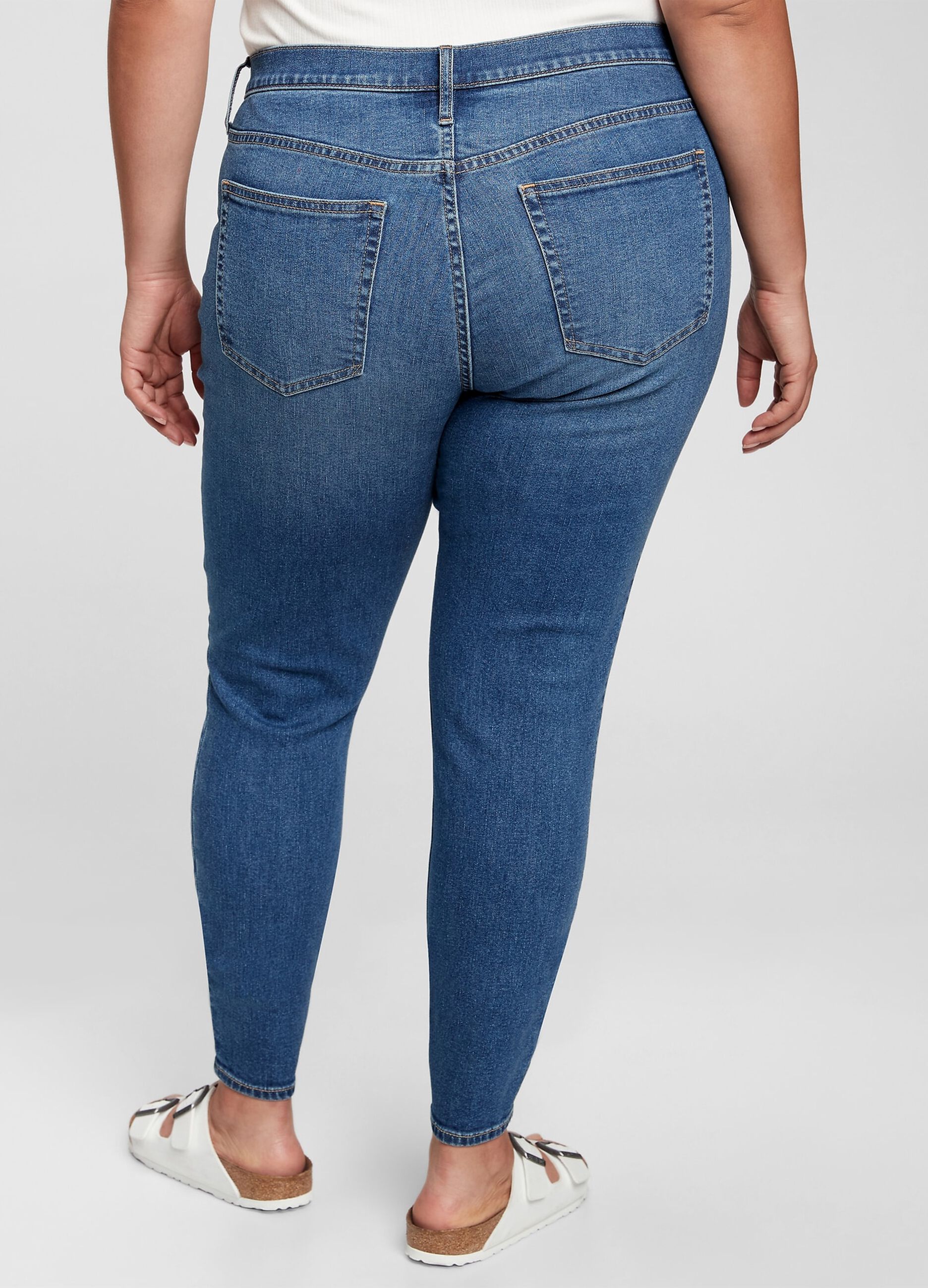 Skinny-fit jeans with five pockets