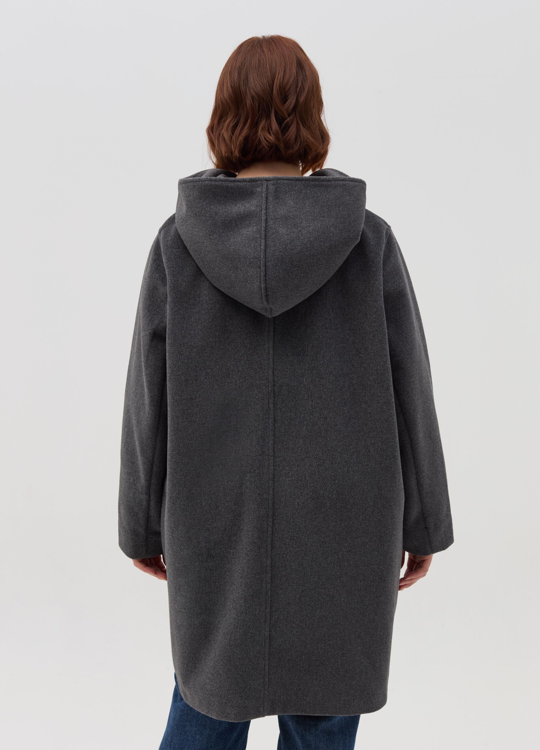 Curvy coat with hood