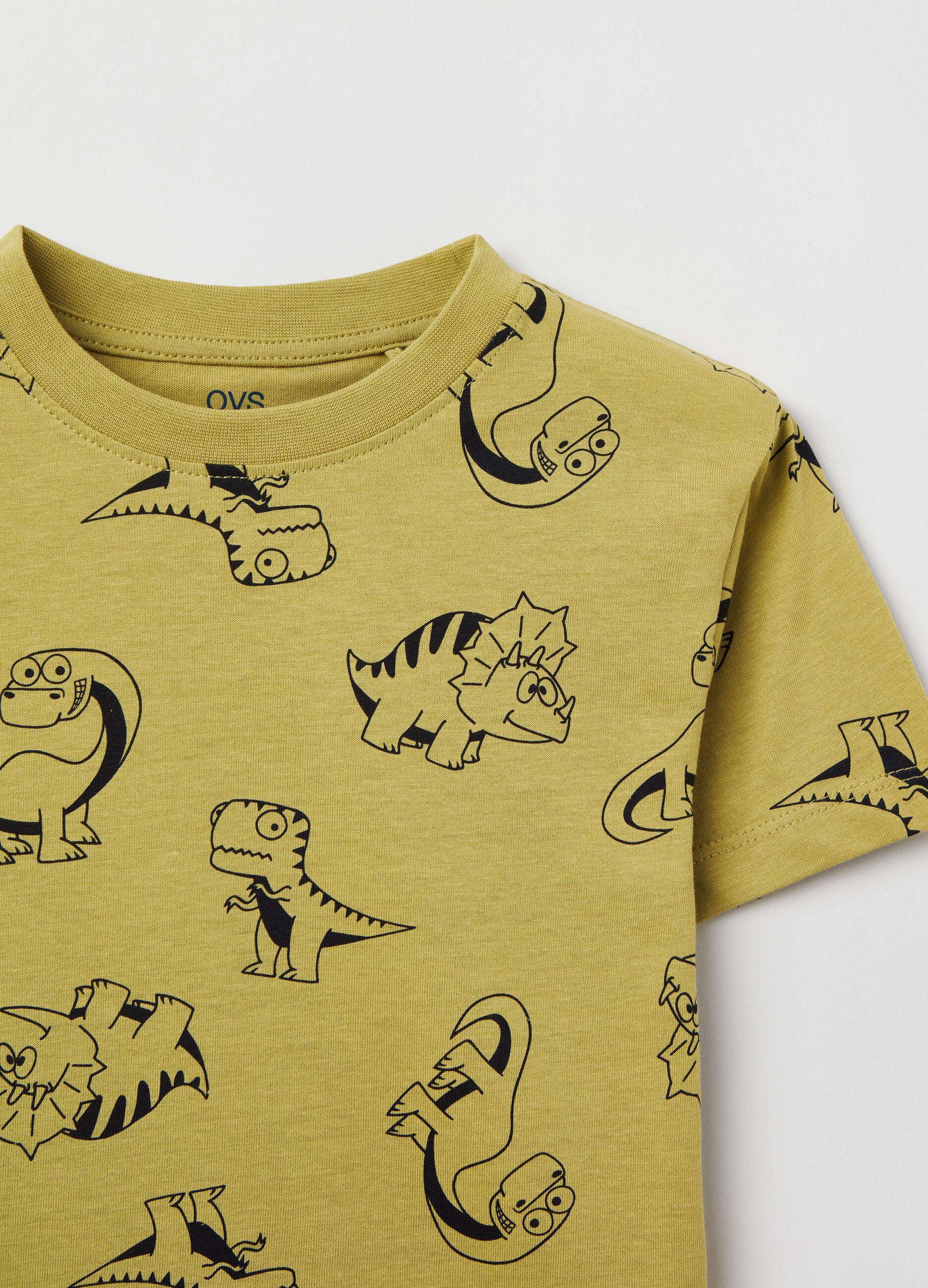 T-shirt with all-over dinosaurs print