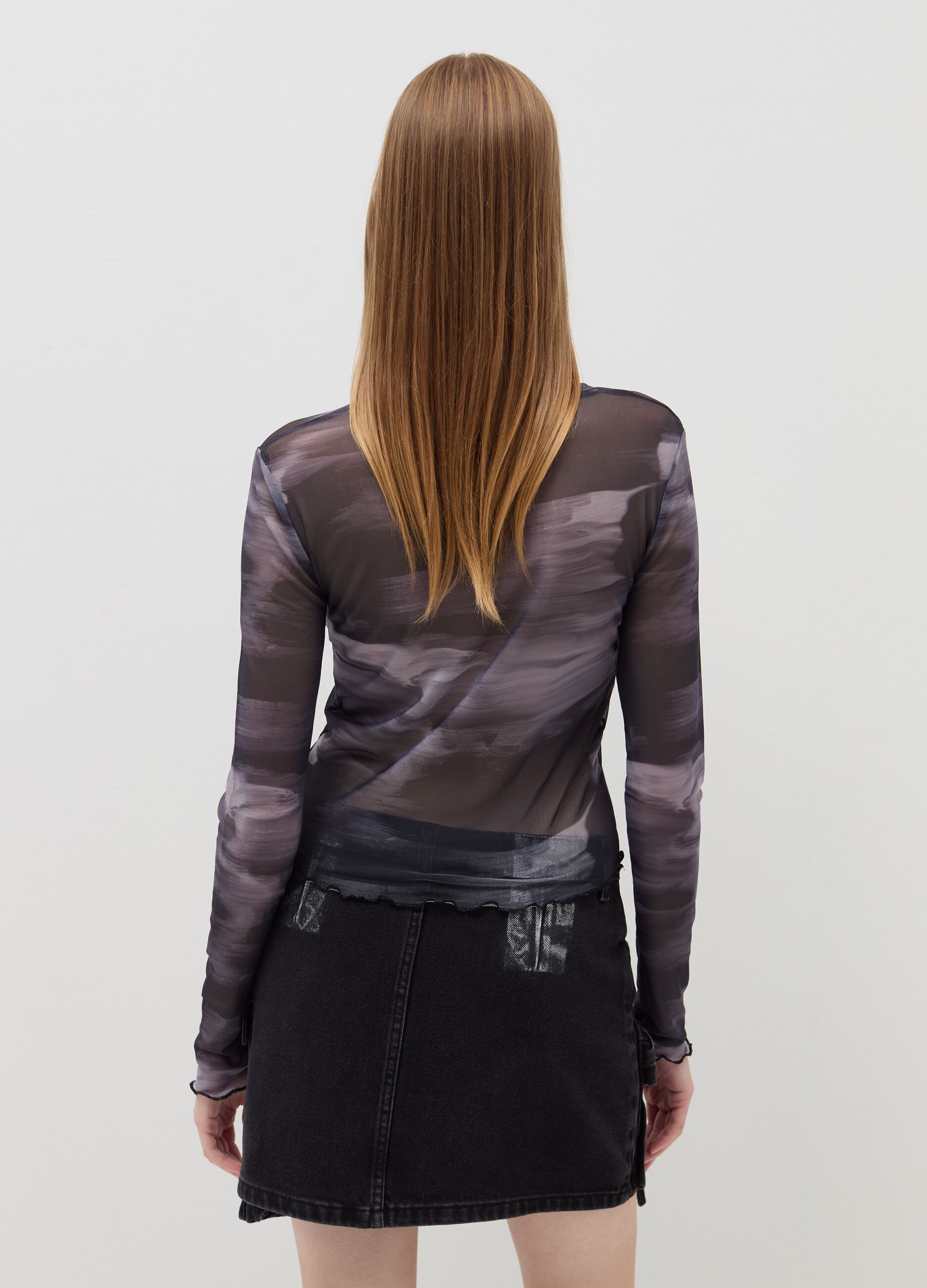 Long-sleeved T-shirt in mesh