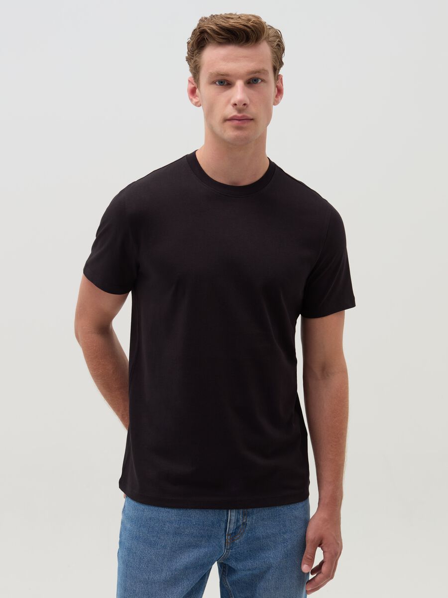 Cotton T-shirt with round neck_1