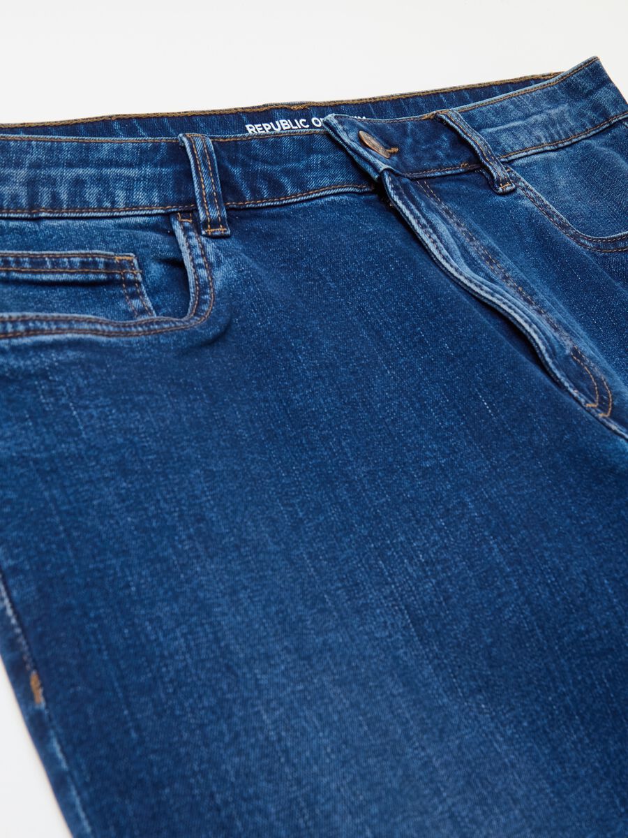 Regular-fit jeans with five pockets_5