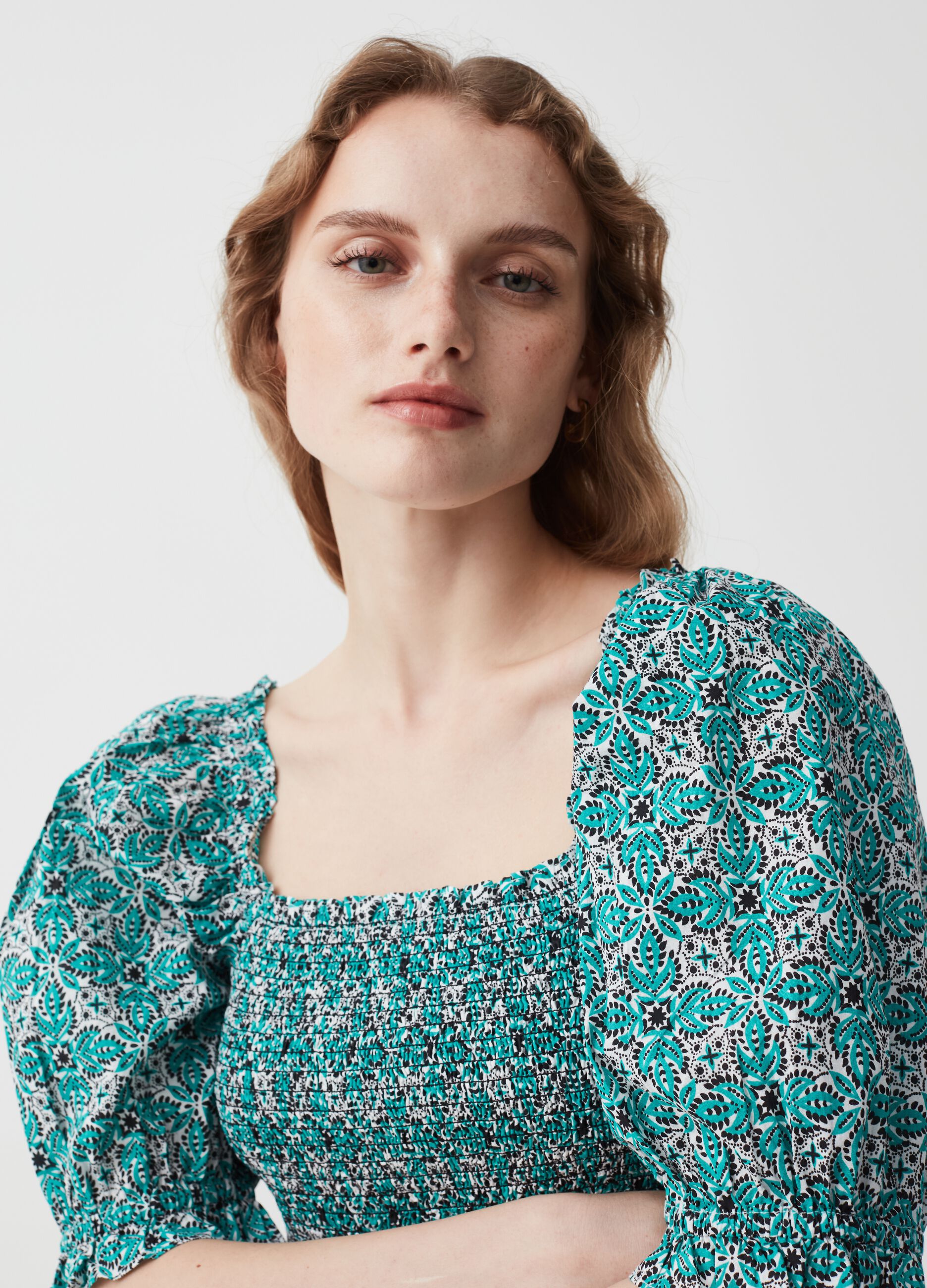 Ovs Crop top in punto smock stampa paisley