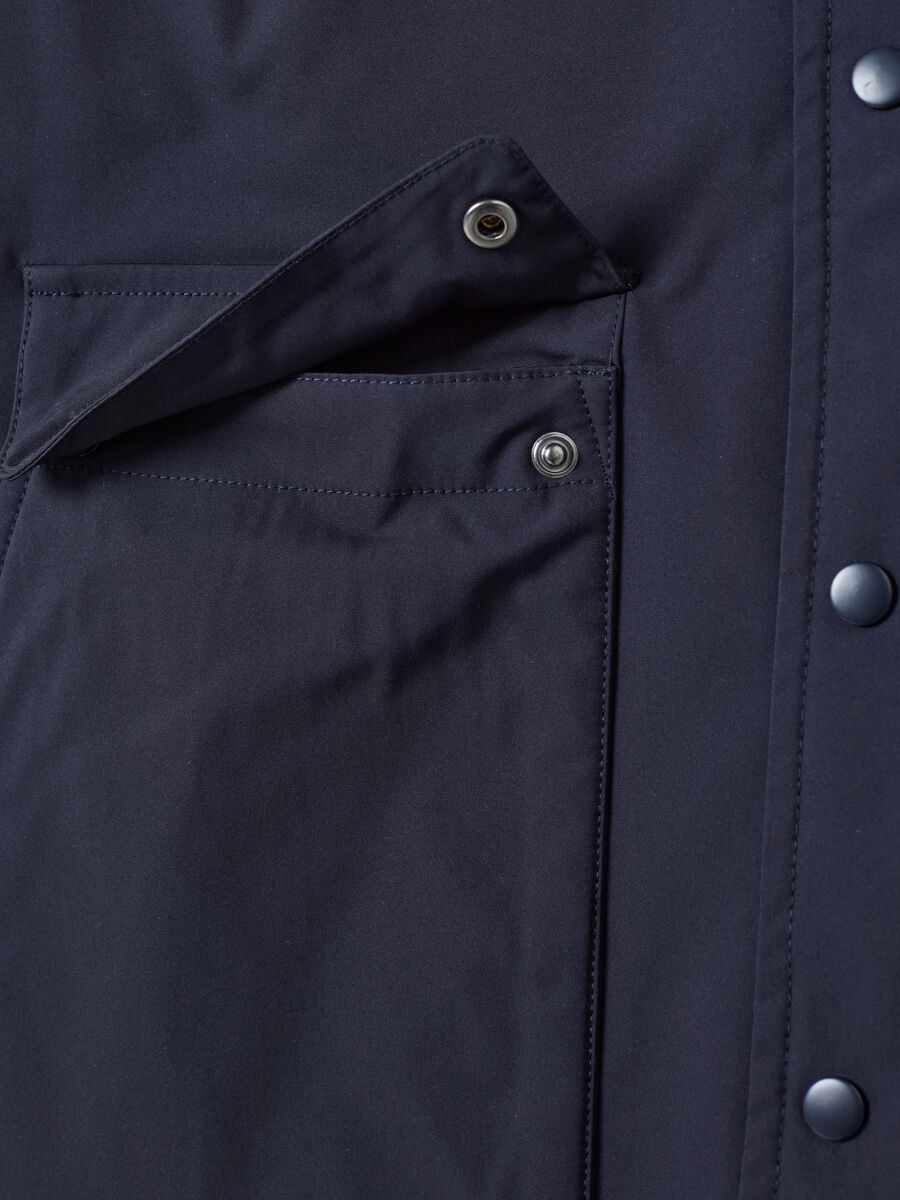 Short jacket with collar and buttons_5