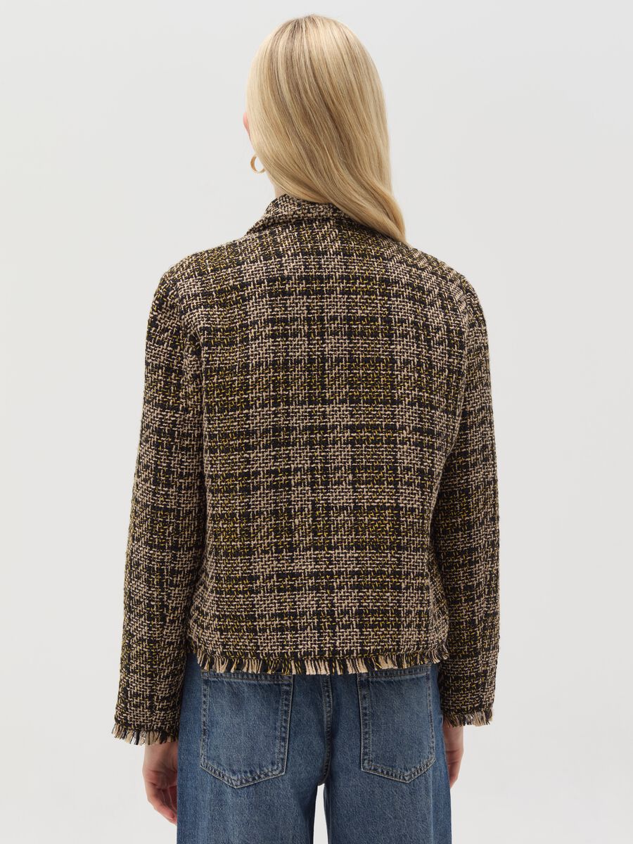 Short jacket in check tweed with fringing_2