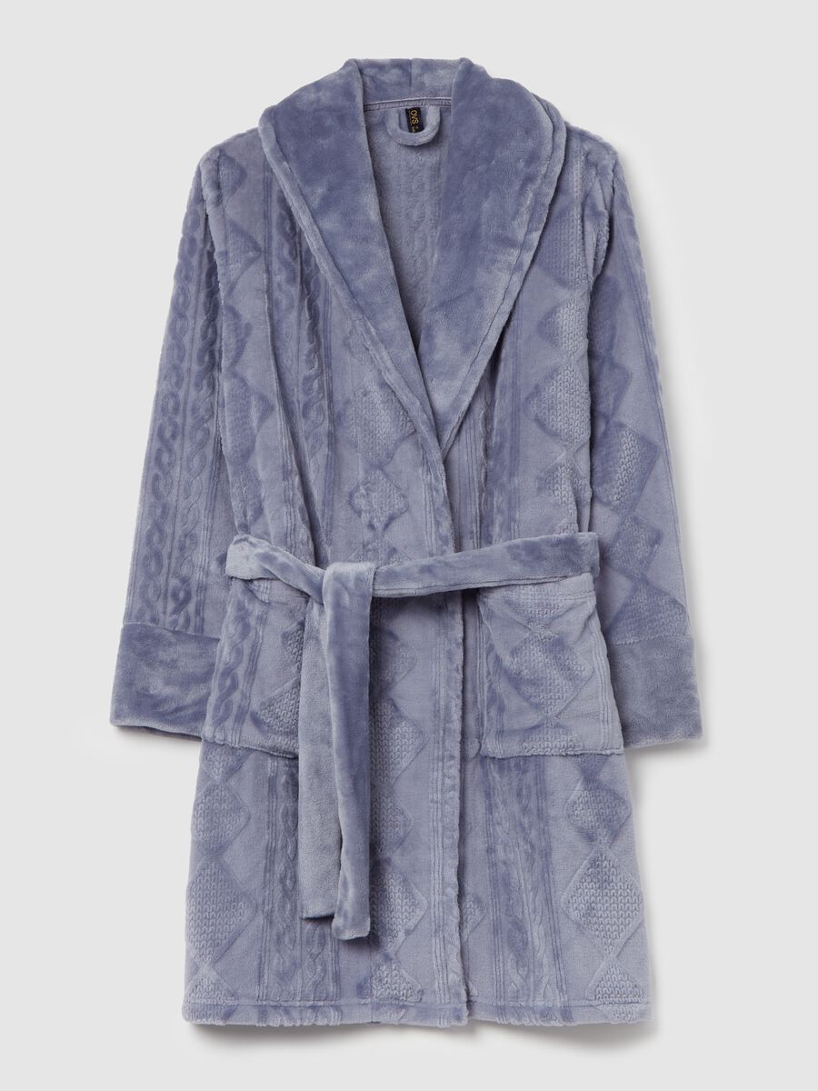 Short cable-knit dressing gown with diamond motif_4