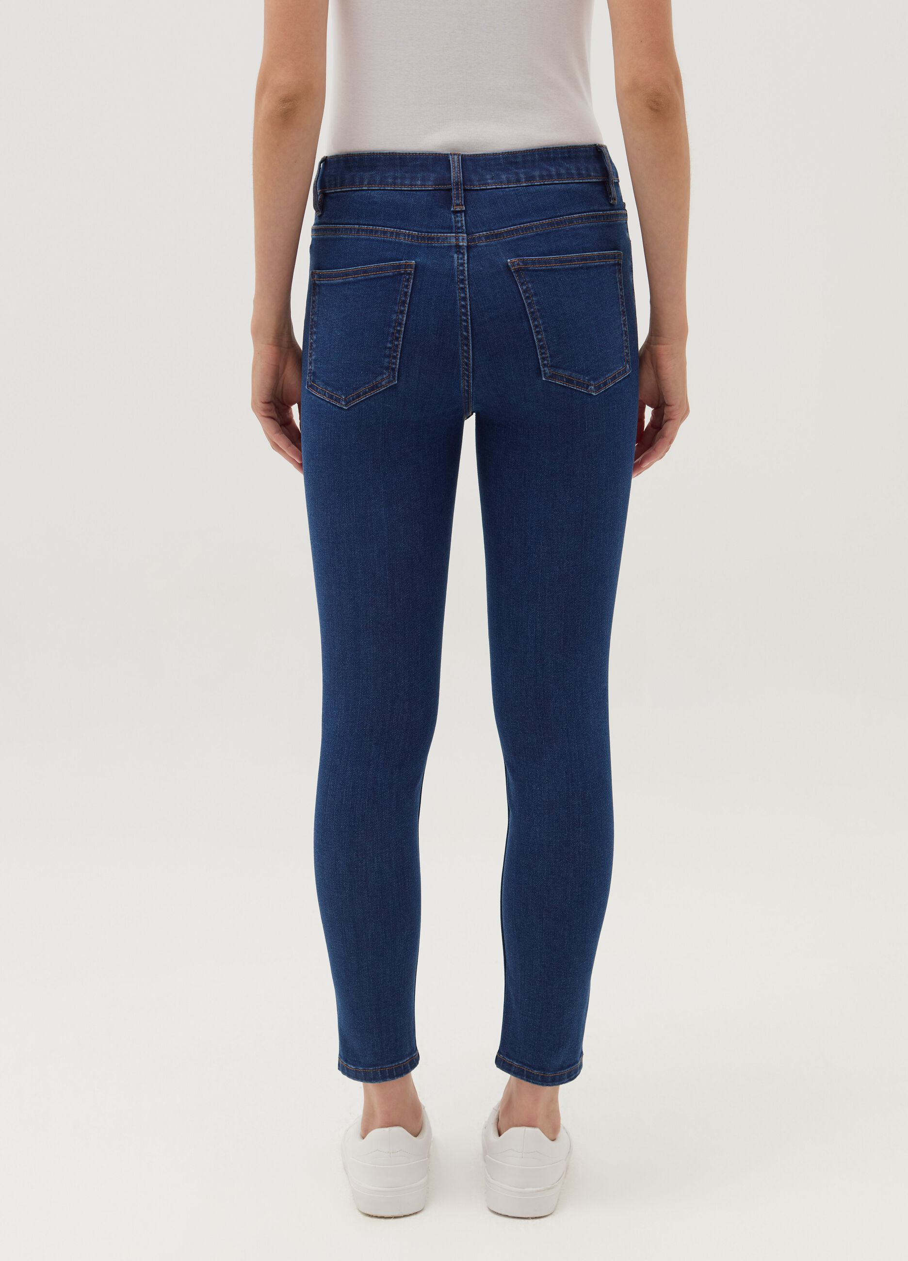 Skinny-fit crop jeans