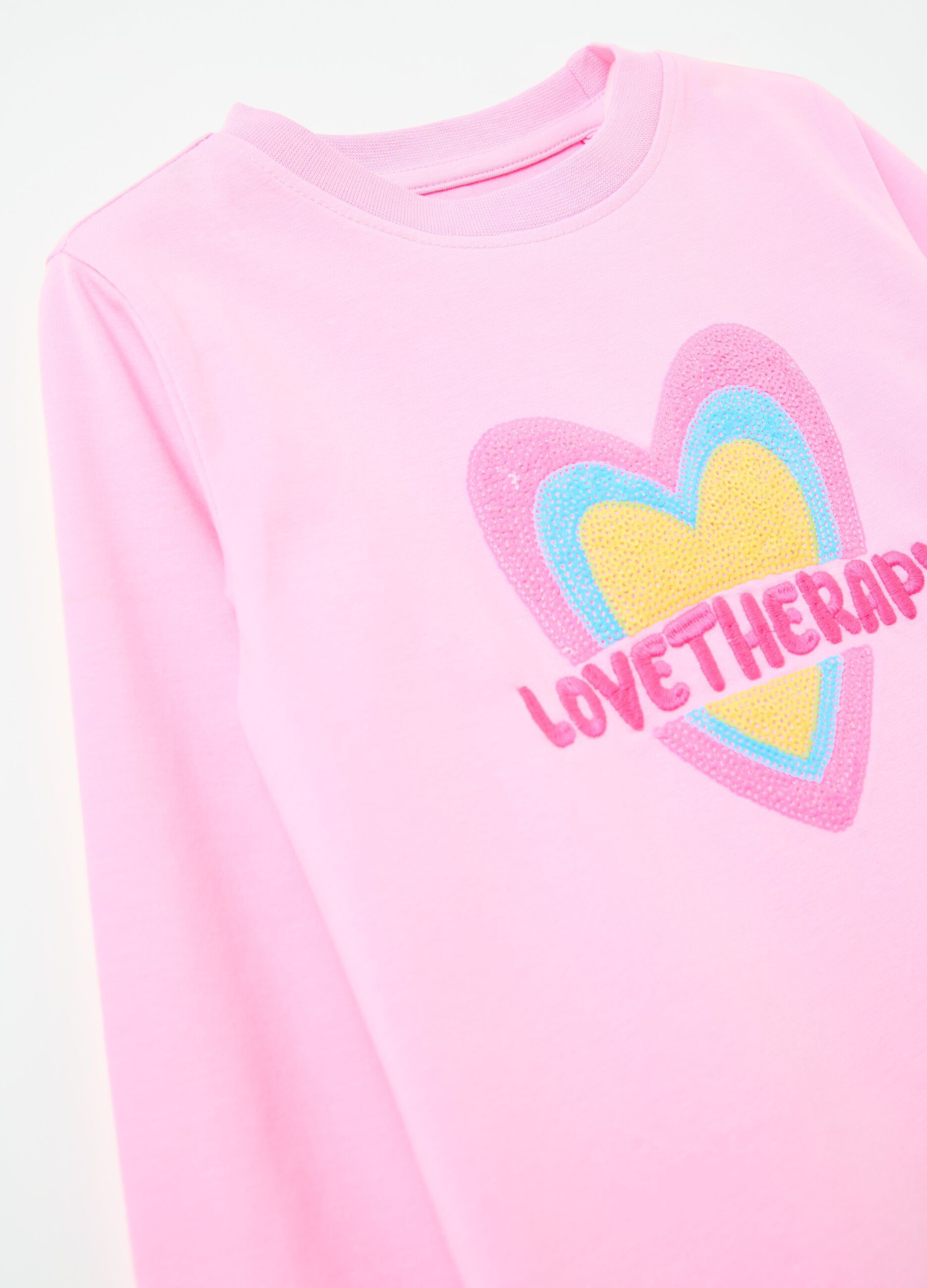 Long-sleeves T-shirt with sequinned heart