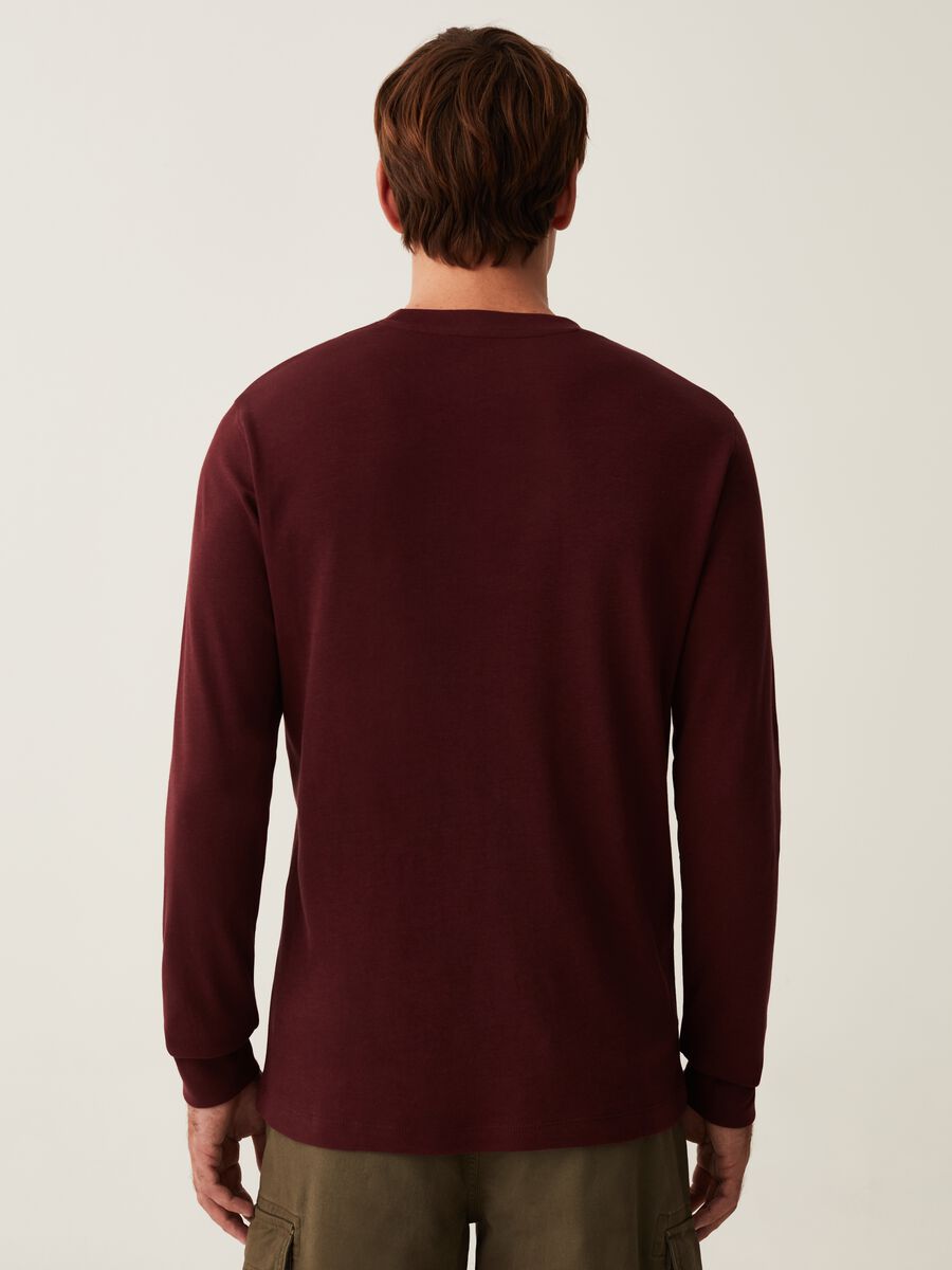 Long-sleeved T-shirt with round neck_2