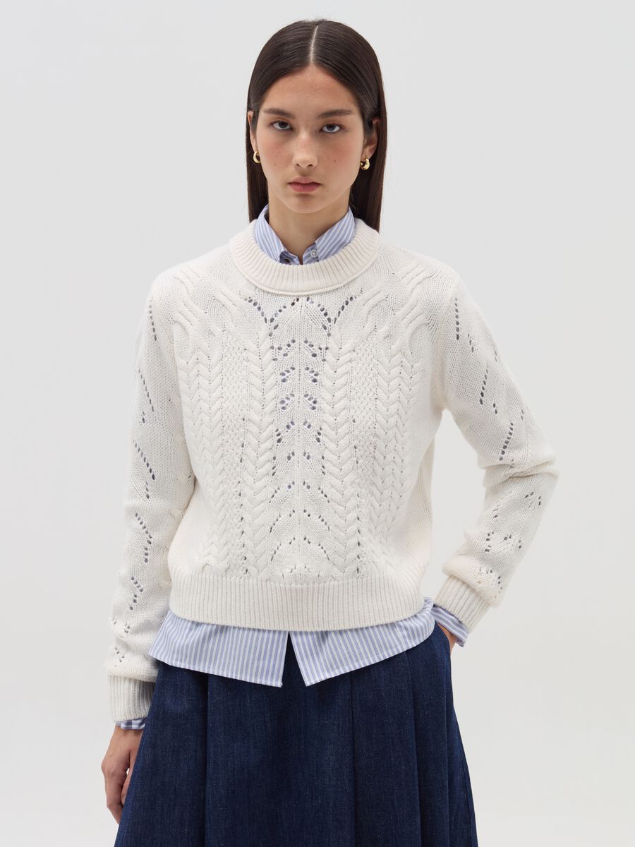 Cropped pointelle pullover with cable-knit design_1